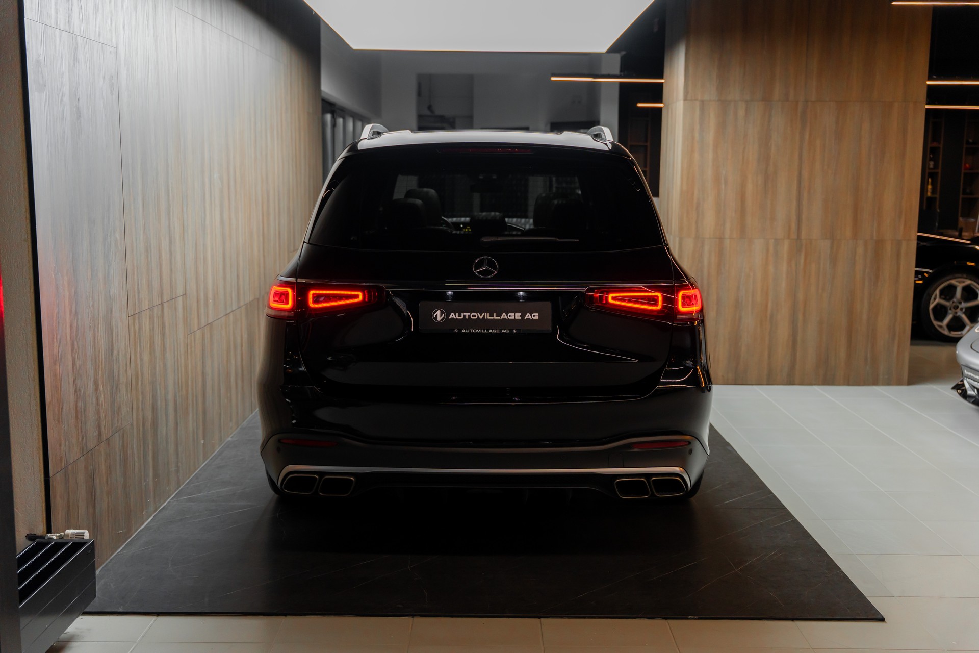 MERCEDES-BENZ GLS 63 4Matic+ TCT 9G-image-30