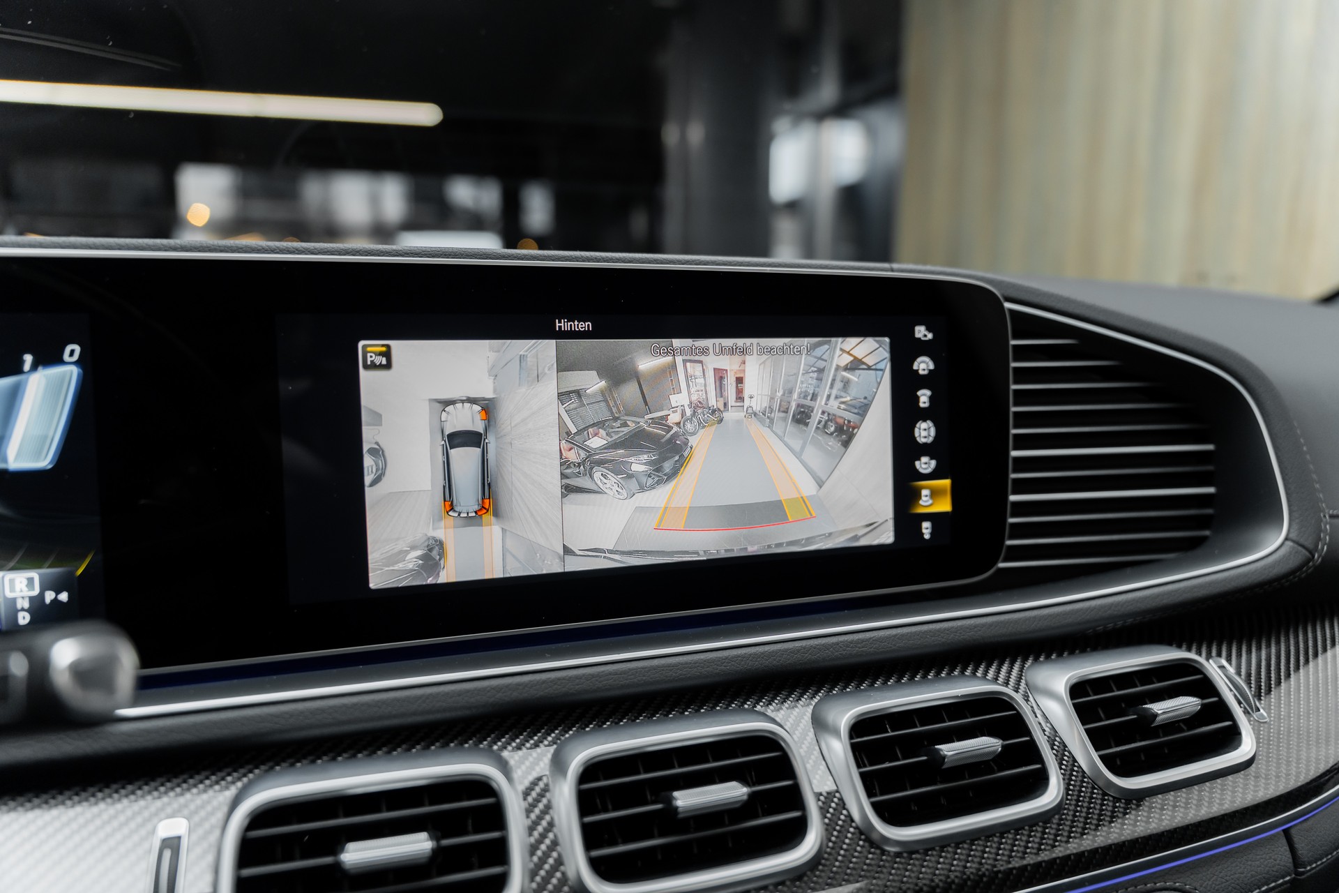 MERCEDES-BENZ GLS 63 4Matic+ TCT 9G-image-13