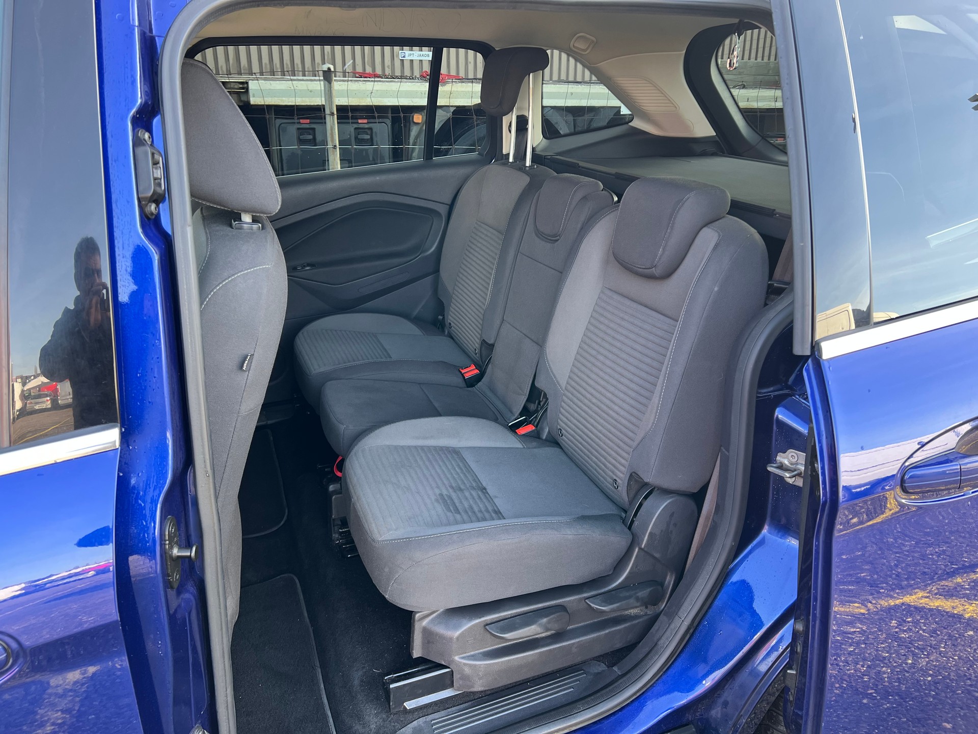 FORD GrC-Max 2.0 TDCi Titanium PowerShift Automat-image-7