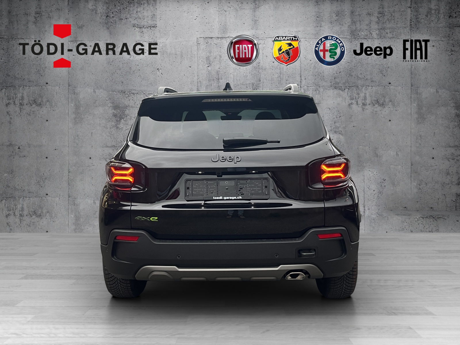 JEEP Avenger 1.2 MHEV The North Face 4xe-image-4