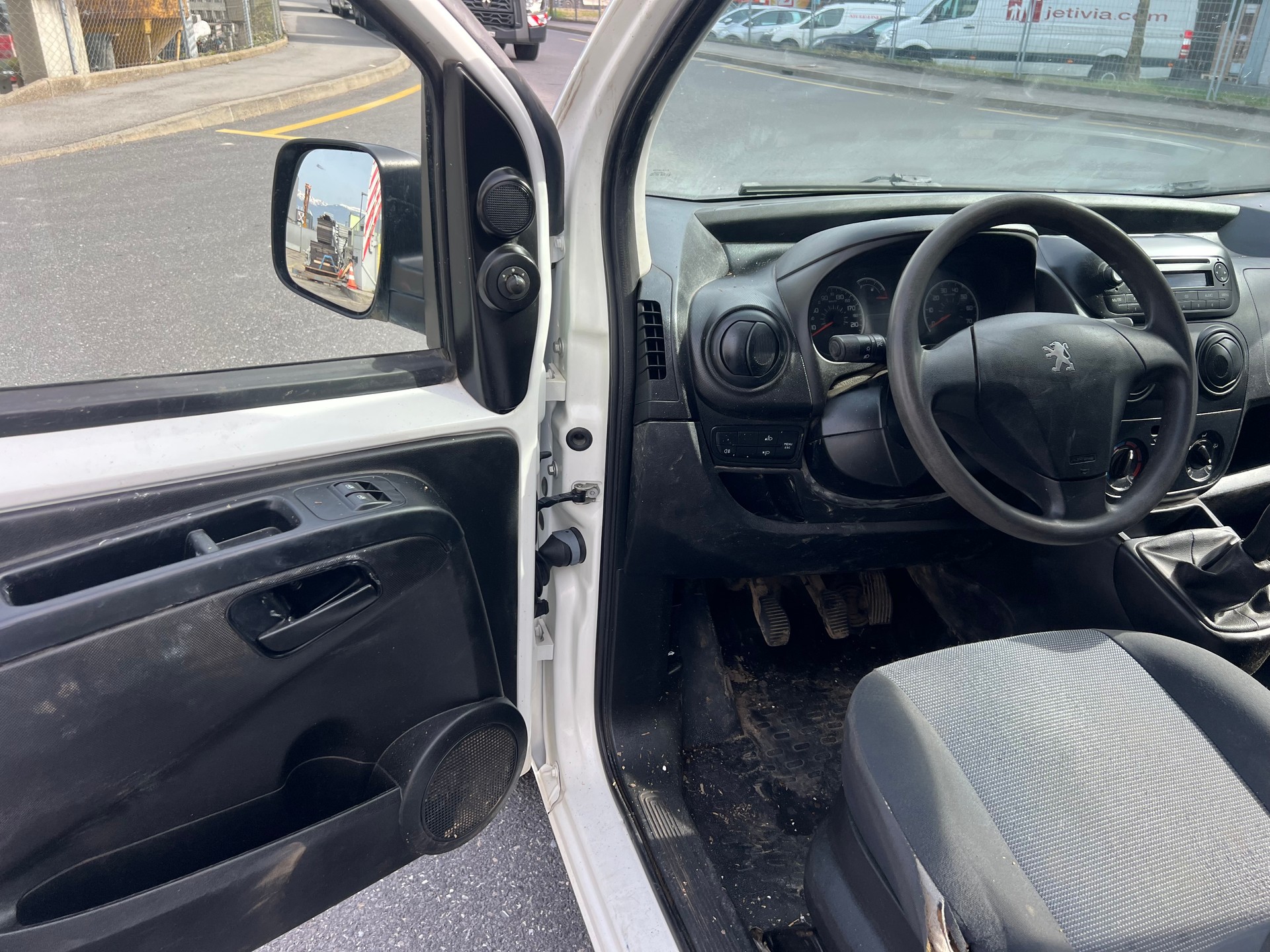 PEUGEOT Bipper 1.3 HDi-image-8