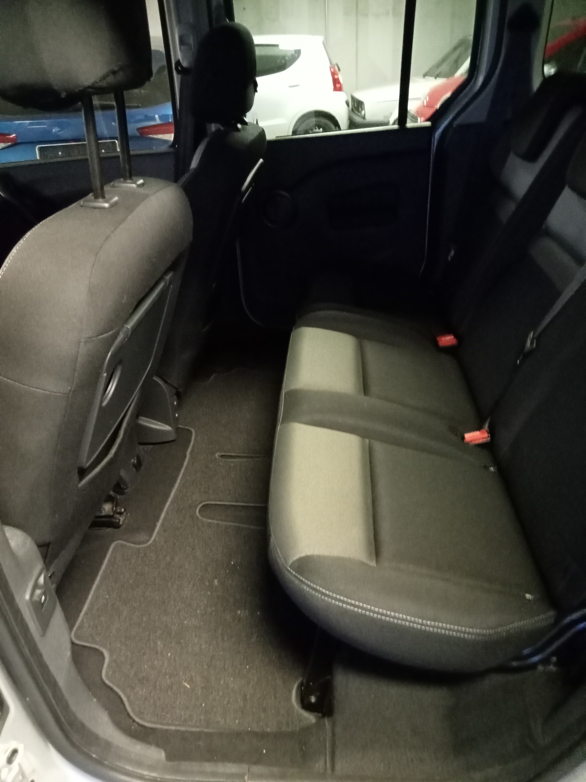 RENAULT Kangoo 1.2 16V Turbo 90th Anniversary EDC-image-11