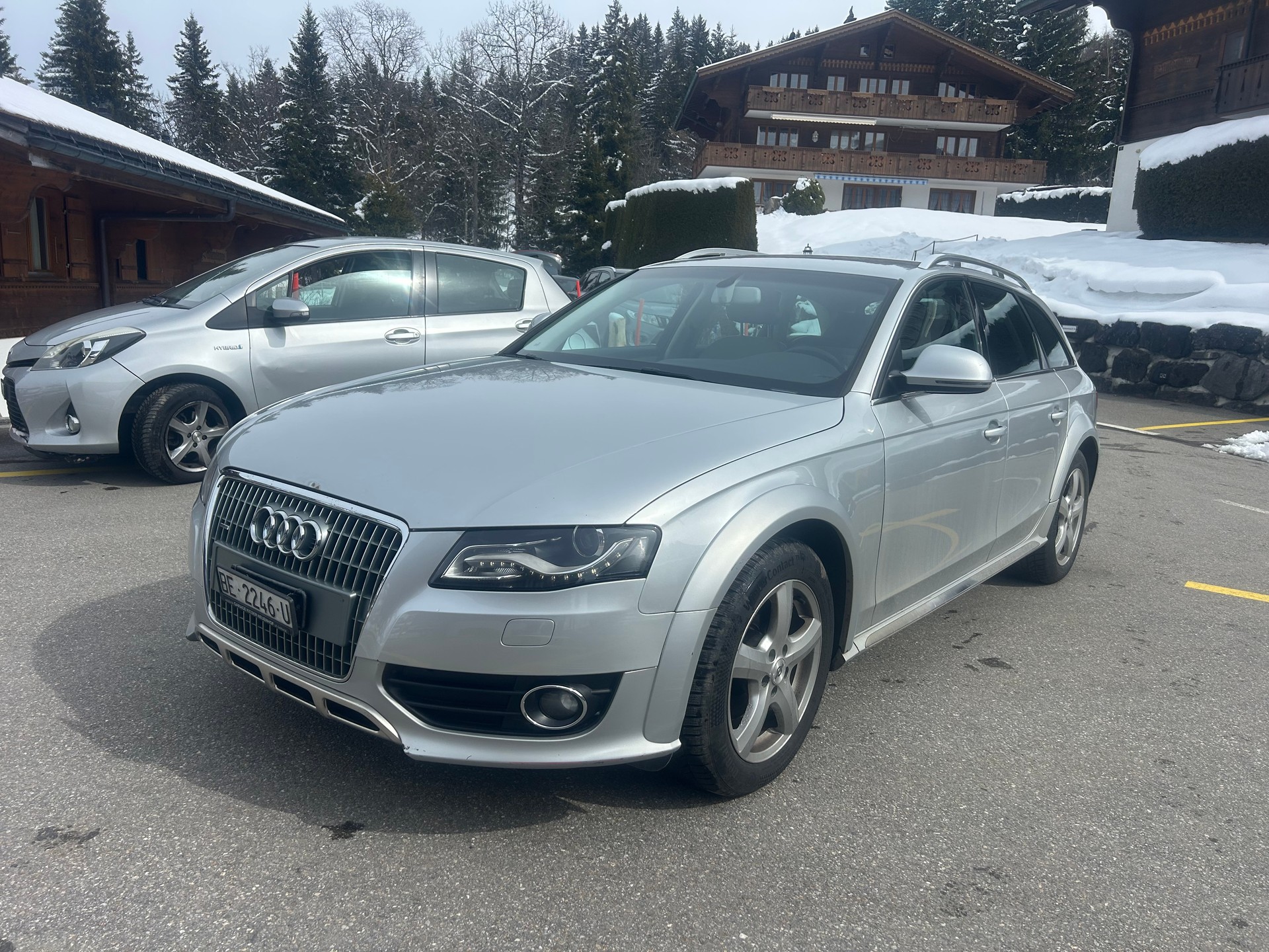 AUDI A4 allroad 2.0 TFSI quattro-image-2