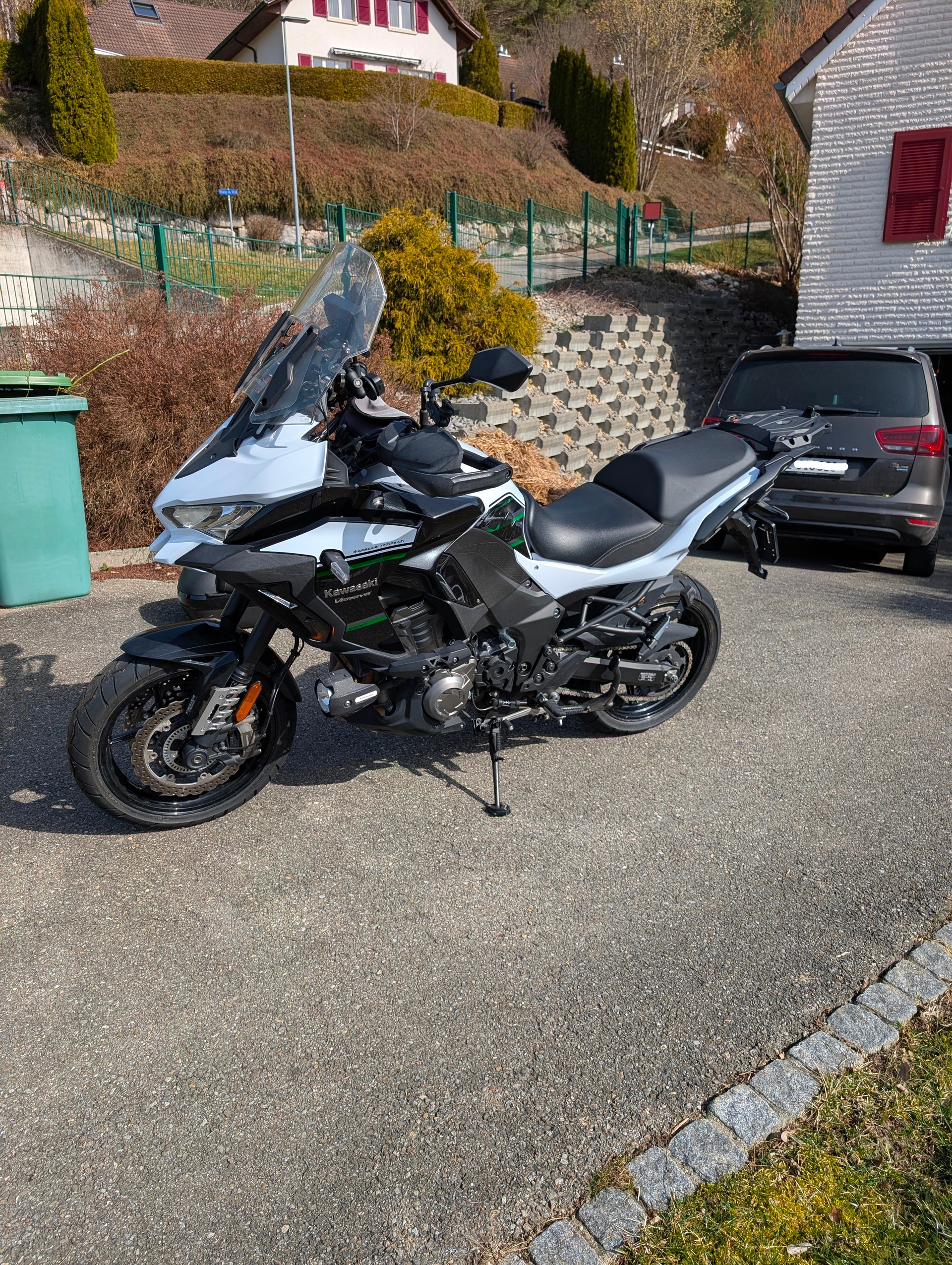 KAWASAKI Versys 1000 Grand Tourer suréquipées-image-0