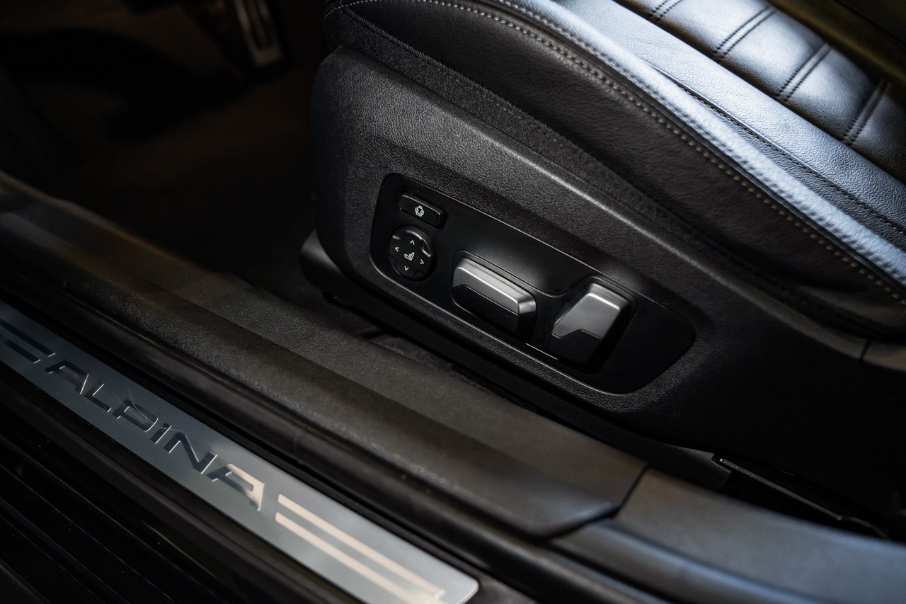 BMW-ALPINA B3 BiTurbo Touring 3.0 xDrive Switch-Tronic-image-29