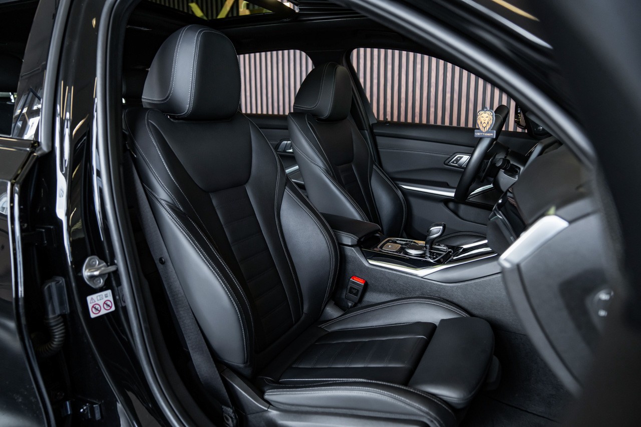 BMW-ALPINA B3 BiTurbo Touring 3.0 xDrive Switch-Tronic-image-16