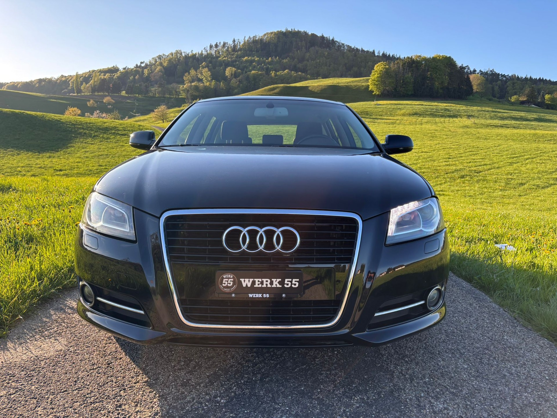 AUDI A3 Sportback 2.0 TDI Attraction-image-3