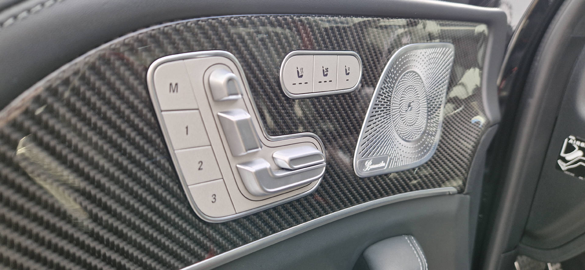 MERCEDES-BENZ GLE 63 S AMG 4matic+-image-4