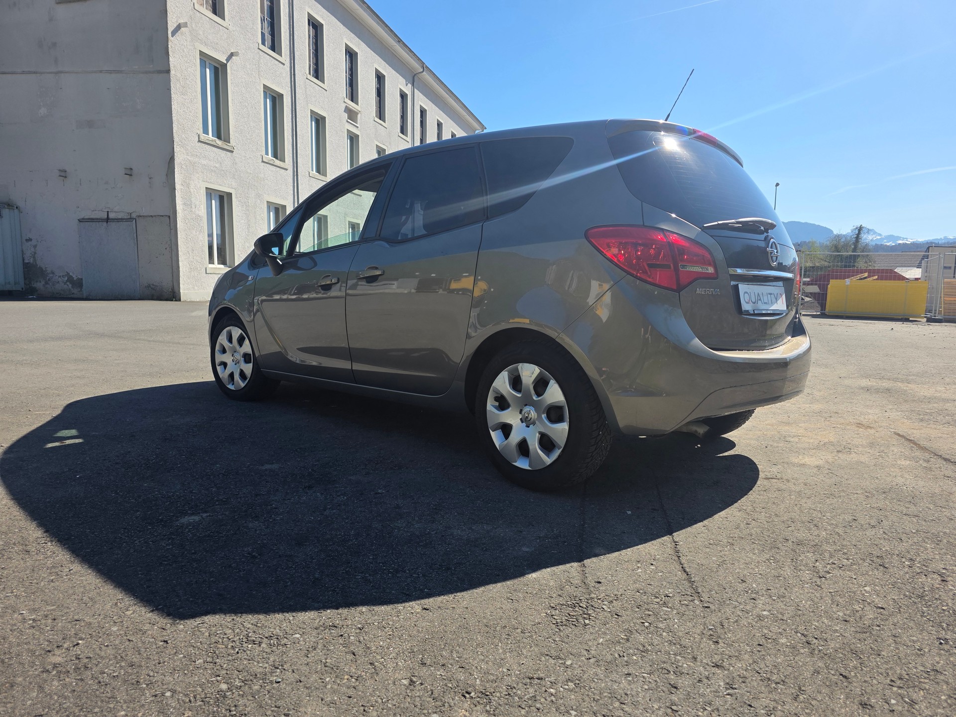 OPEL Meriva 1.7 CDTi Cosmo Automatic-image-12