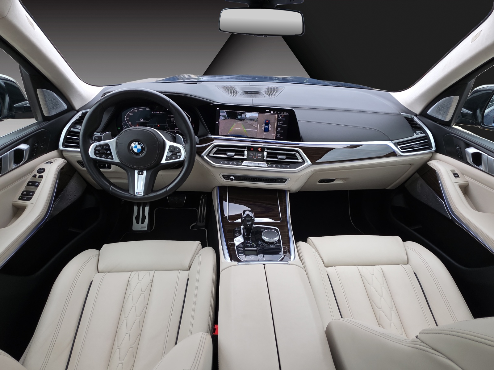 BMW X5 xDrive M50i Steptronic-image-9