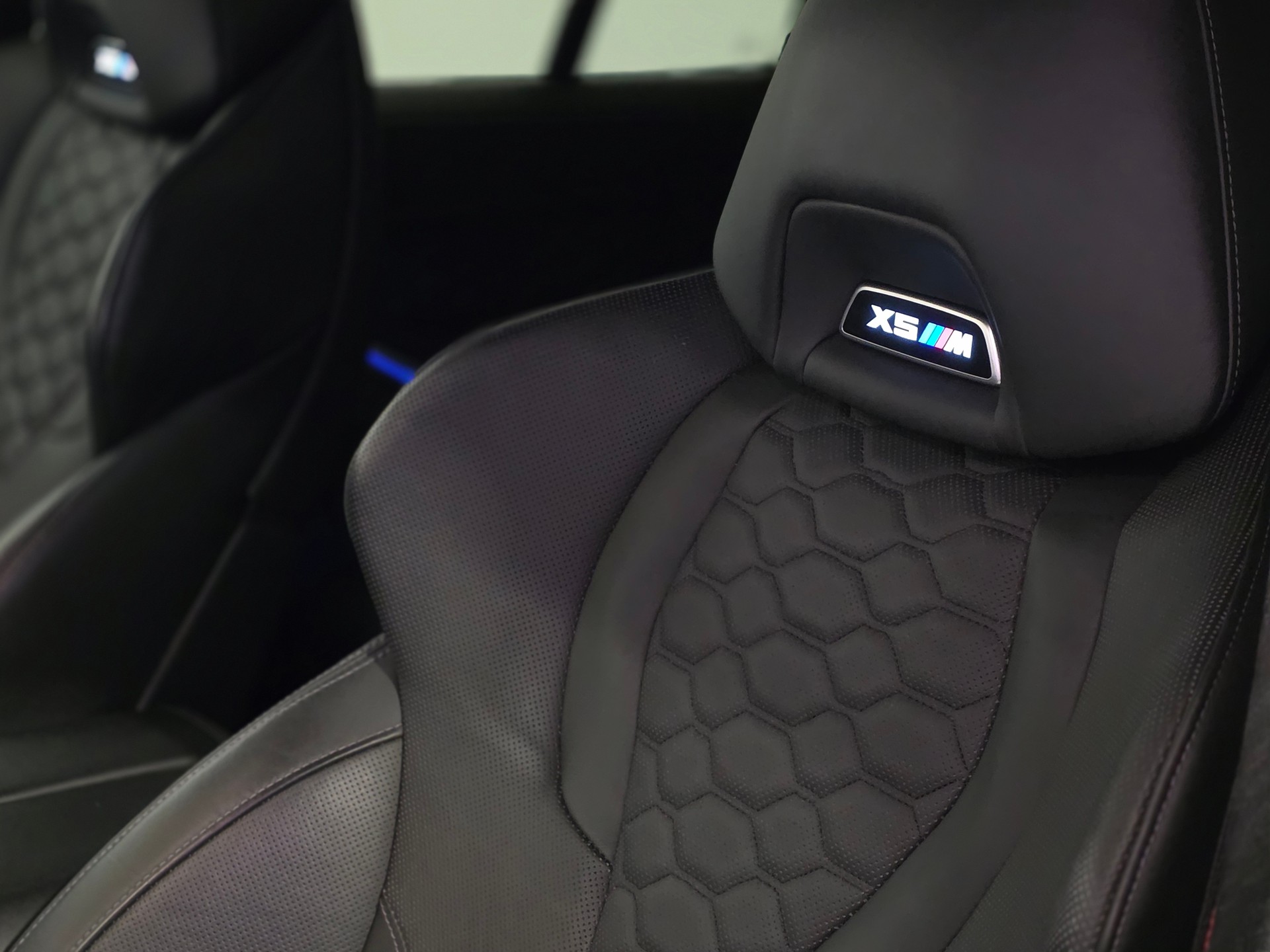 BMW X5M Competition Steptronic Competition-image-16
