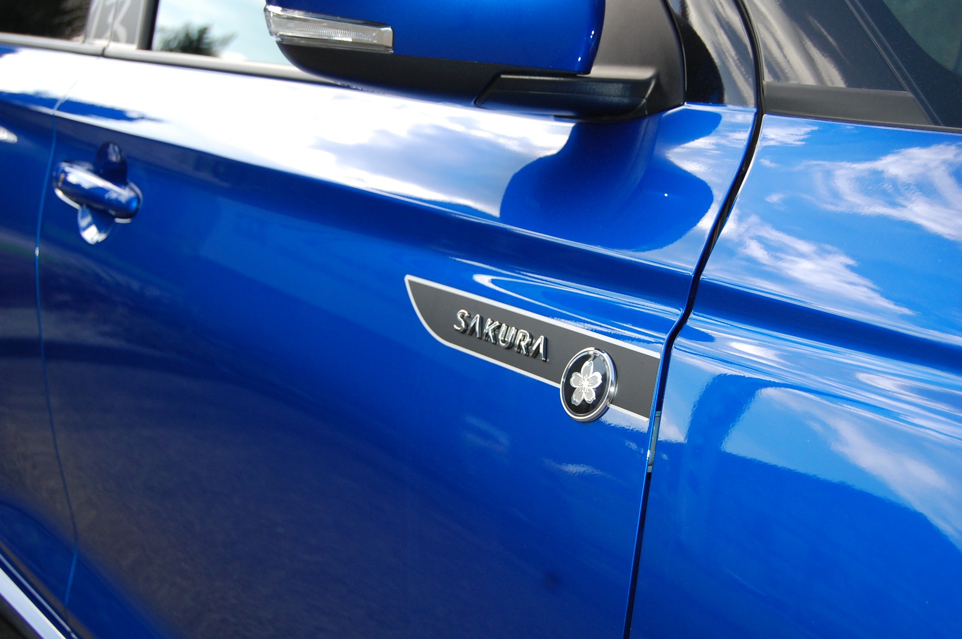 SUZUKI Swift 1.2 Sakura Top Hybrid 4x4-image-17
