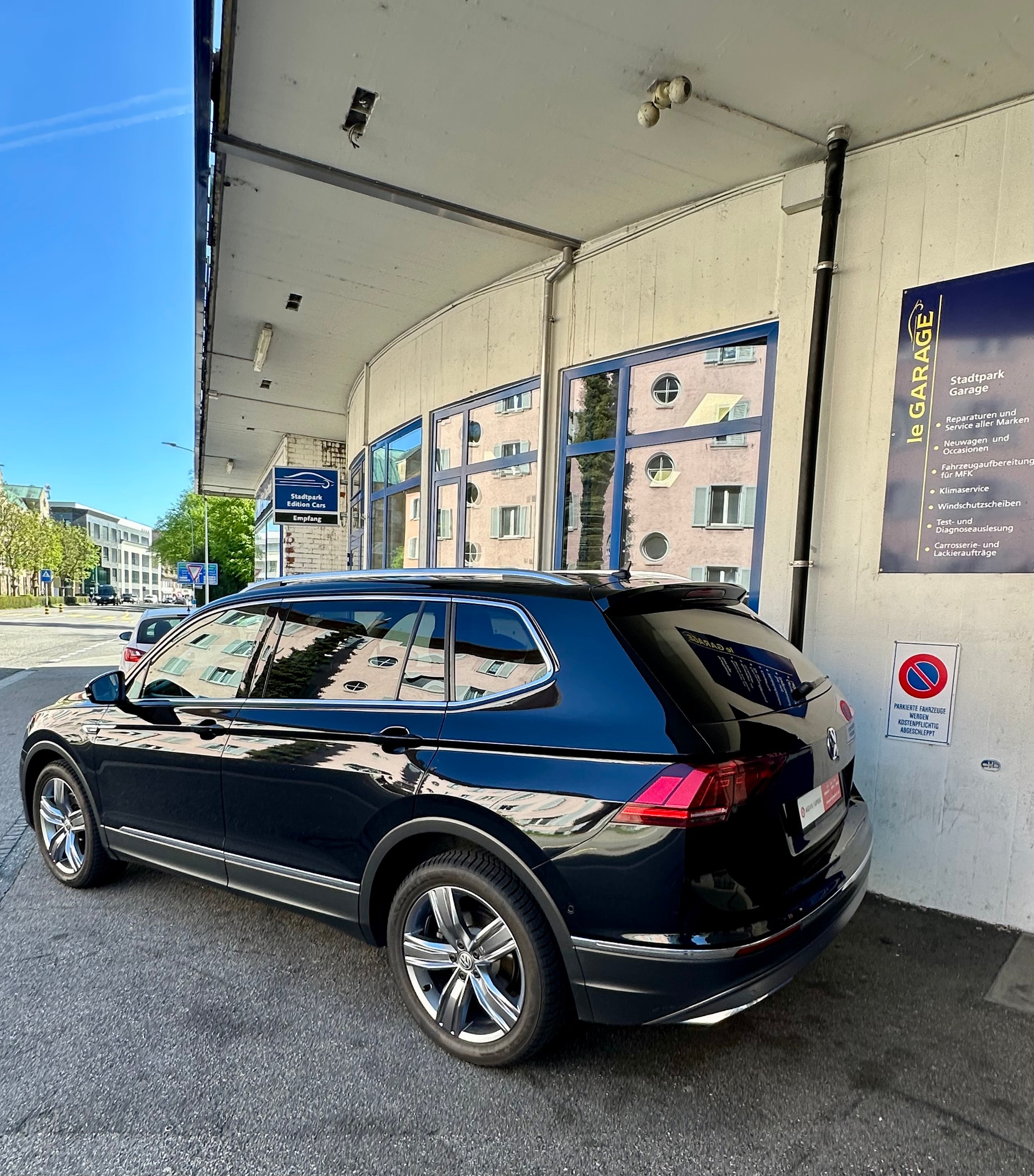 VW Tiguan Allspace 2.0TSI Highline 4Motion DSG-showroom-element-3