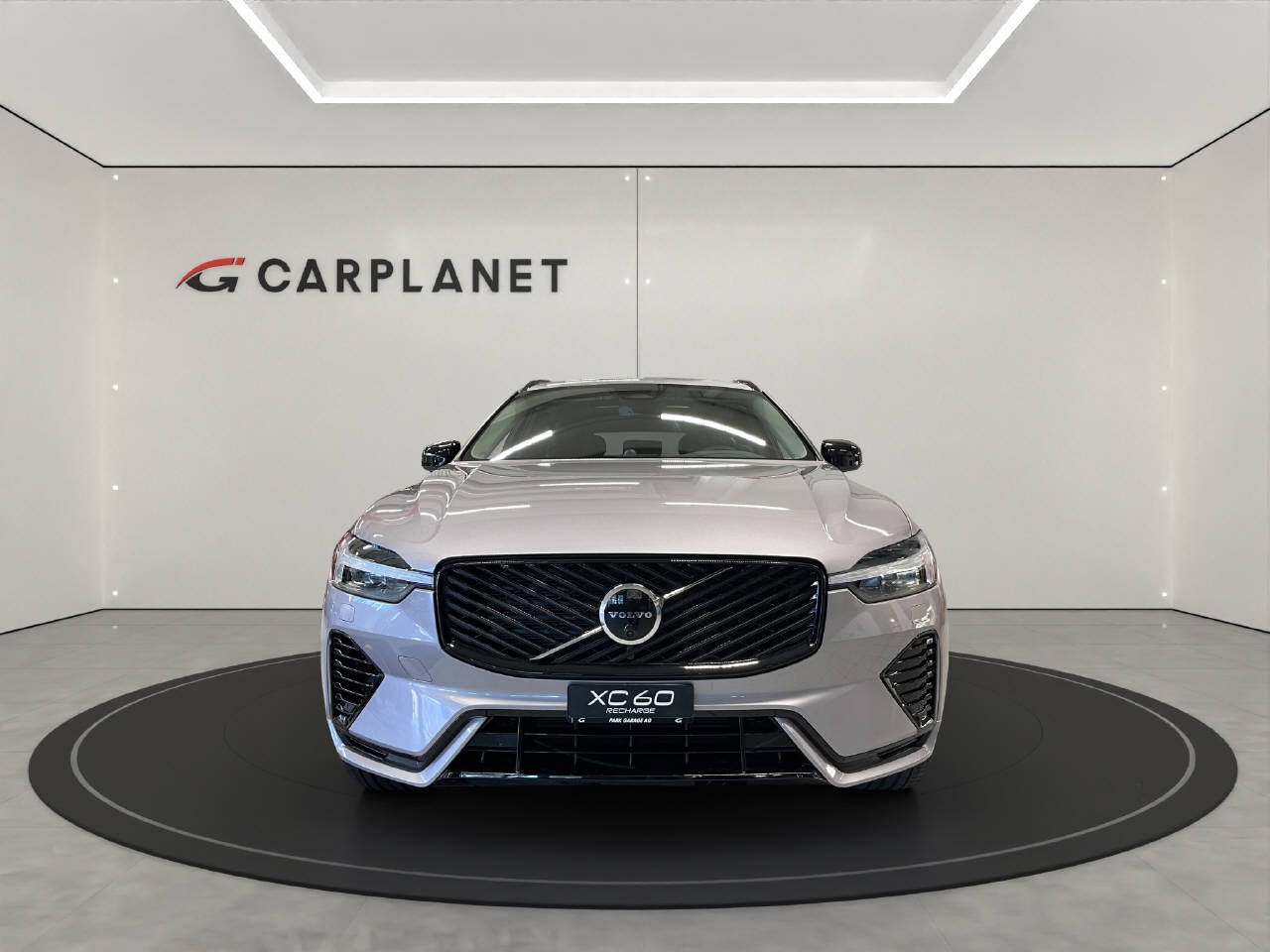 VOLVO XC60 2.0 T8 TE Ultra Dark eAWD-showroom-element-1