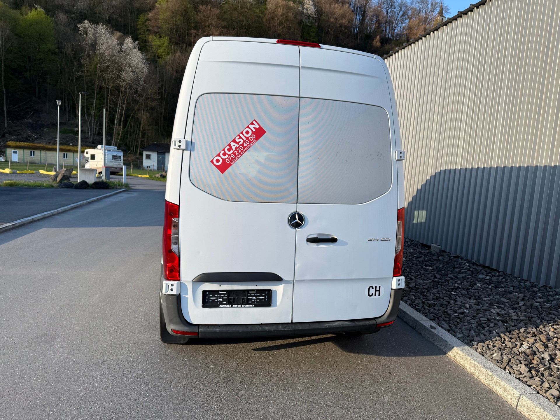 MERCEDES-BENZ Sprinter 214 CDI Standard 9G——CHARGE 950 KG —-BOITE AUTOMATIQUE-showroom-element-3