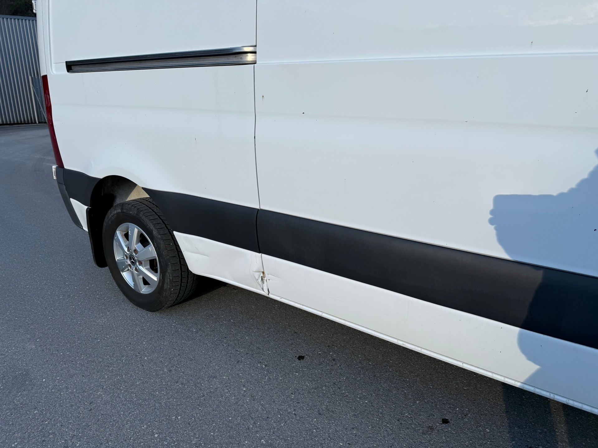 MERCEDES-BENZ Sprinter 214 CDI Standard 9G——CHARGE 950 KG —-BOITE AUTOMATIQUE-image-8