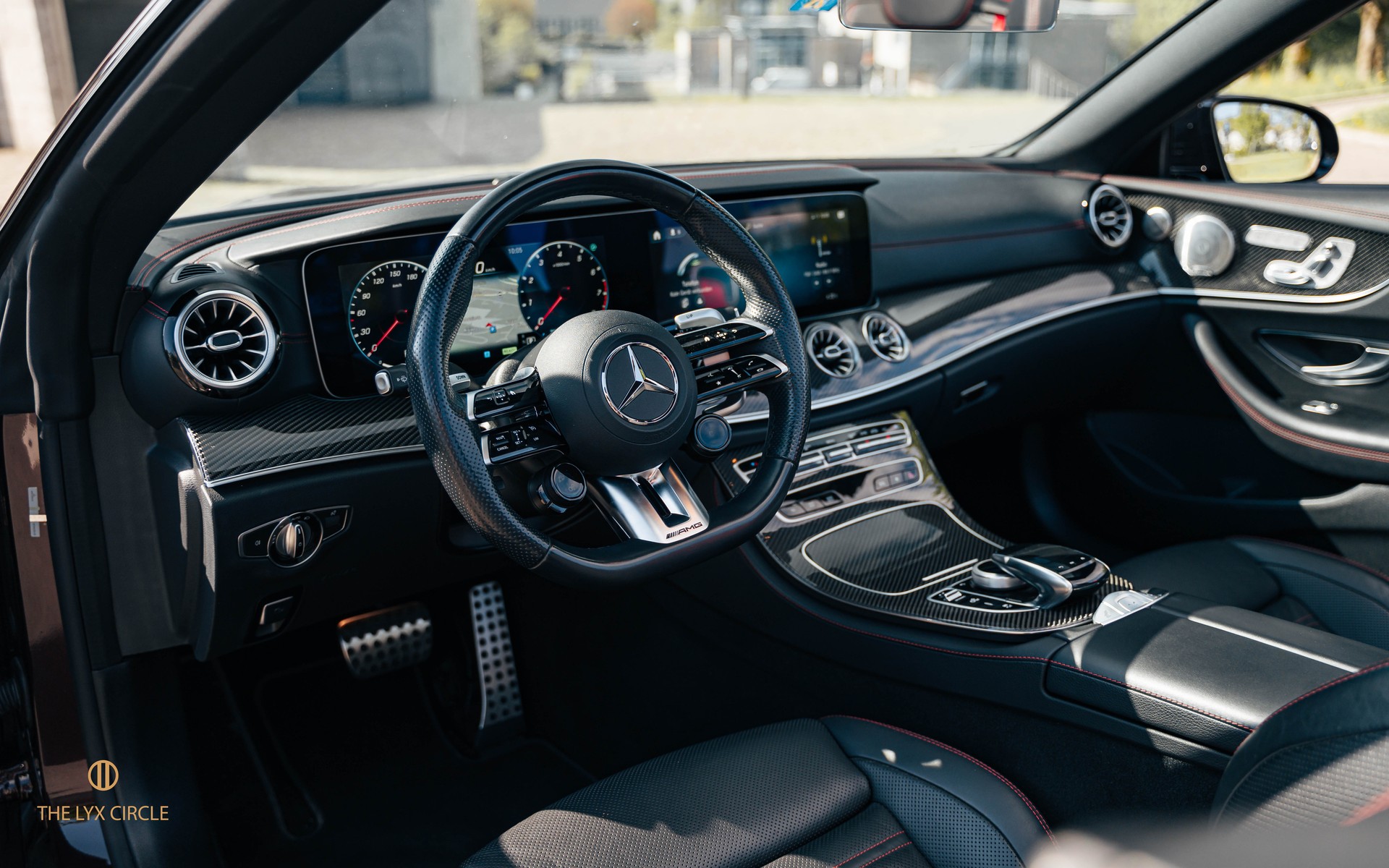 MERCEDES-BENZ E 53 Cabriolet AMG 4 Matic+ 9G-Speedshift TCT-image-12