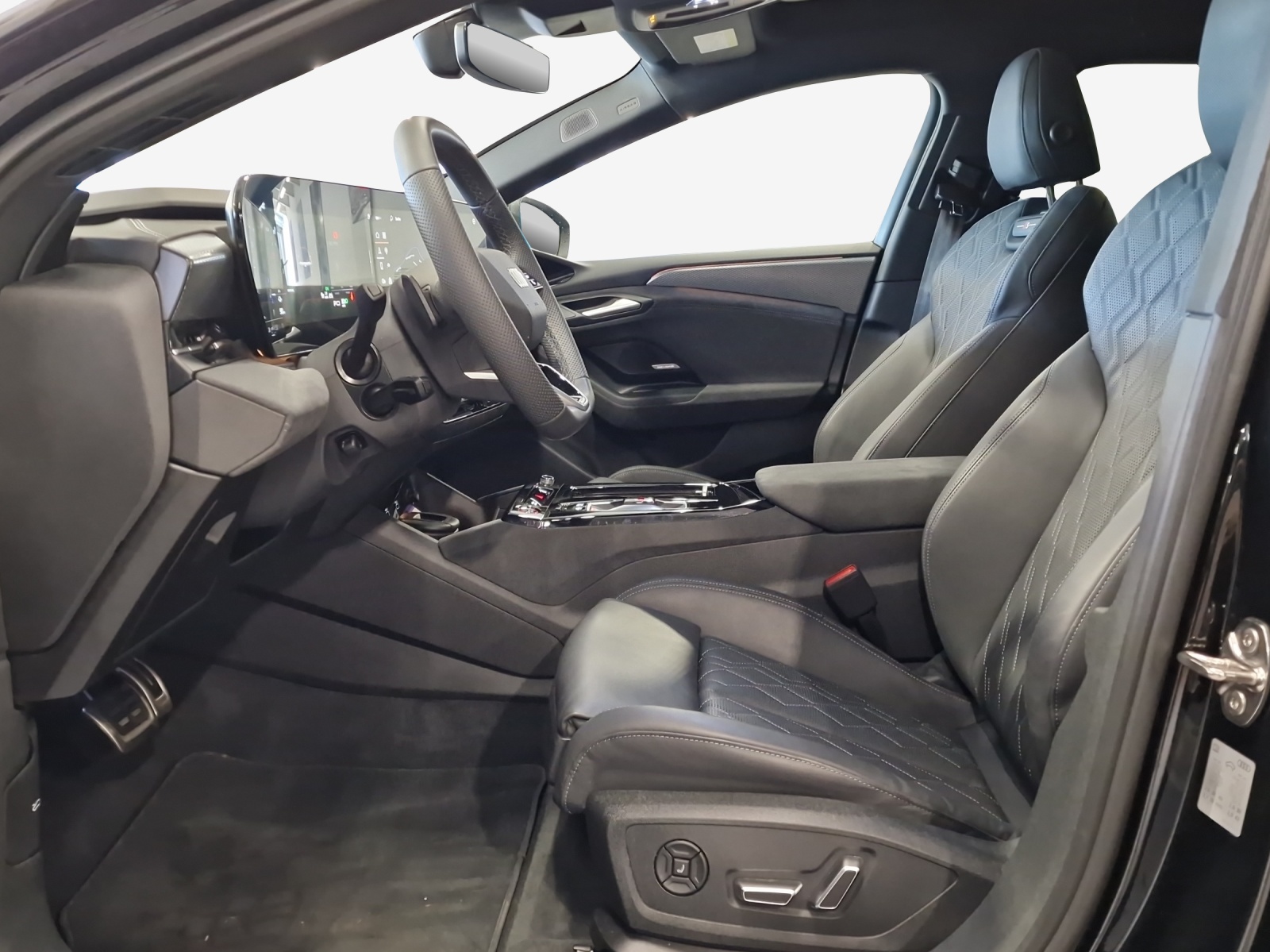 AUDI S6 Sportback e-tron quattro-image-7