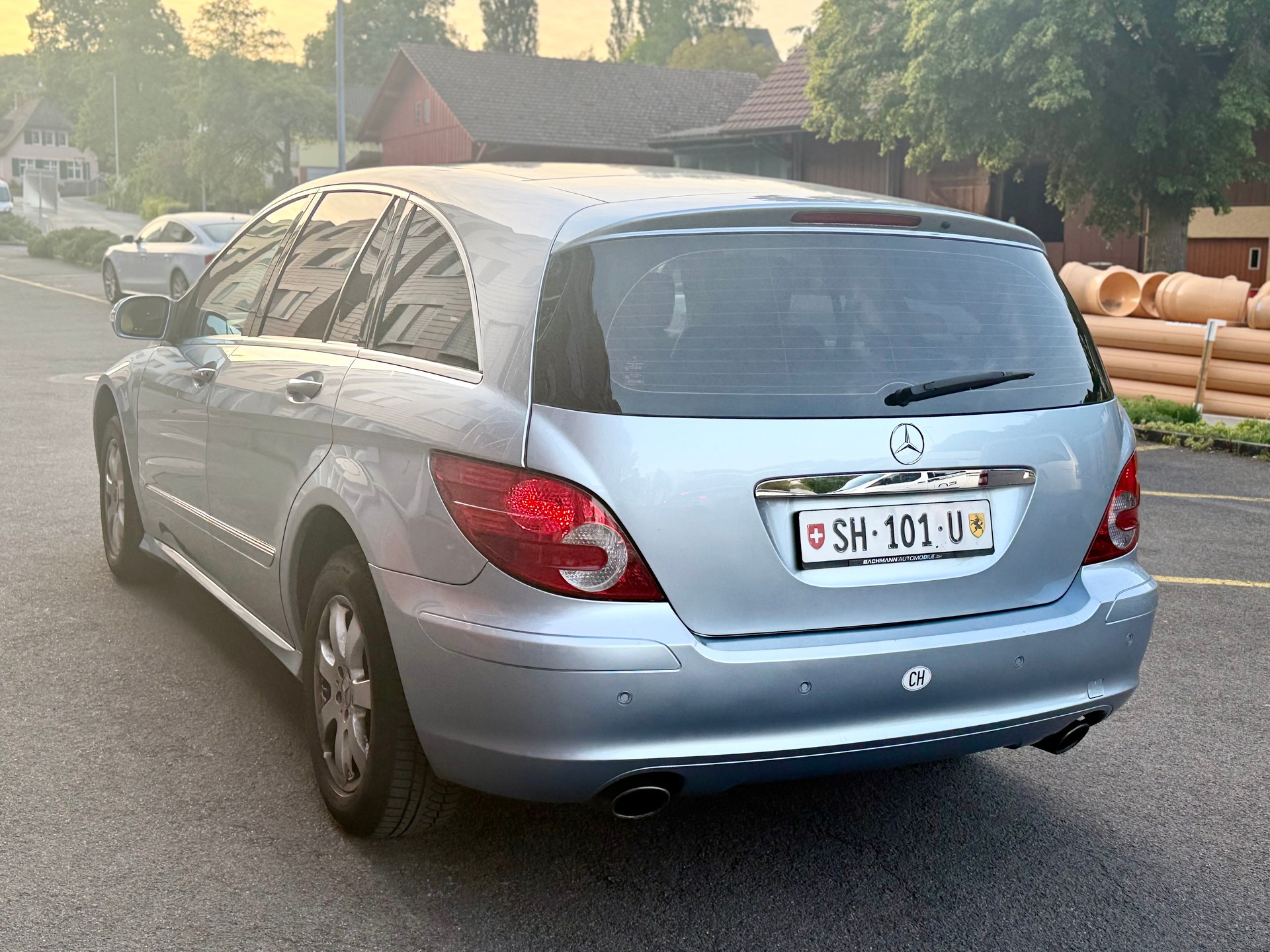 MERCEDES-BENZ R 350 4Matic 7G-Tronic-showroom-element-3