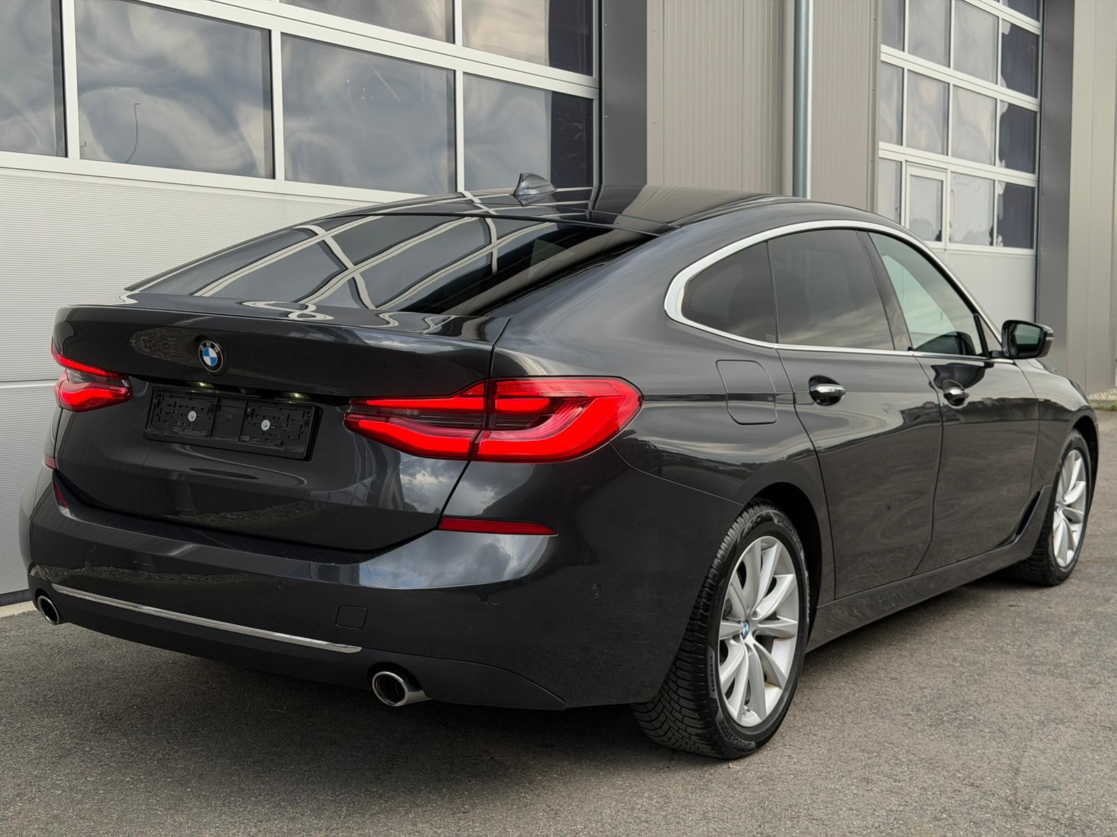 BMW 630d GT xDrive Steptronic-image-2