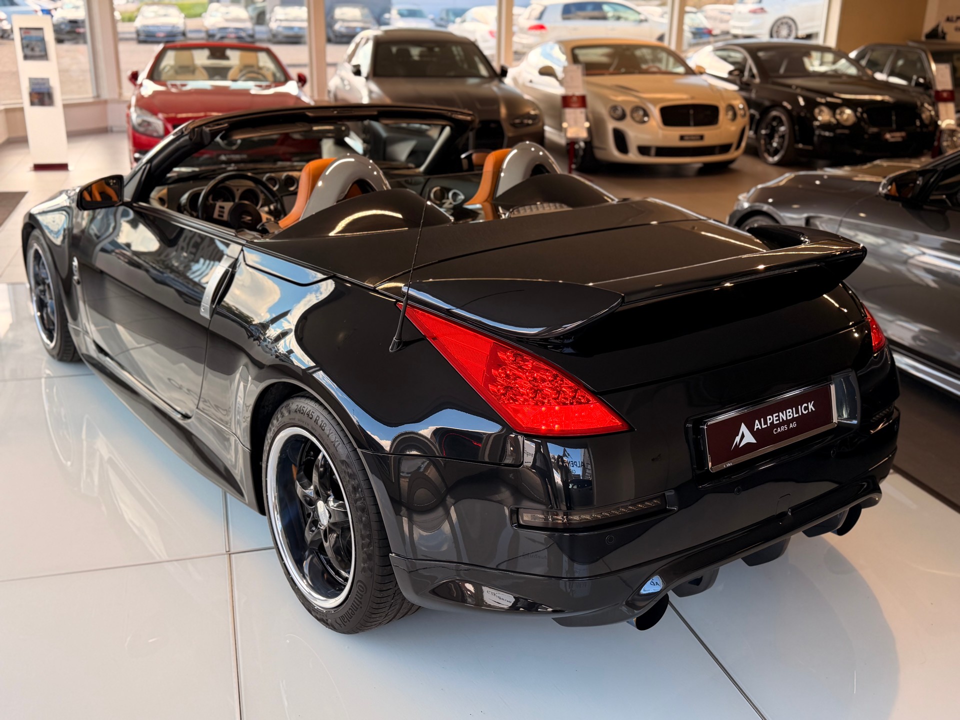 NISSAN 350 Z Roadster-image-12
