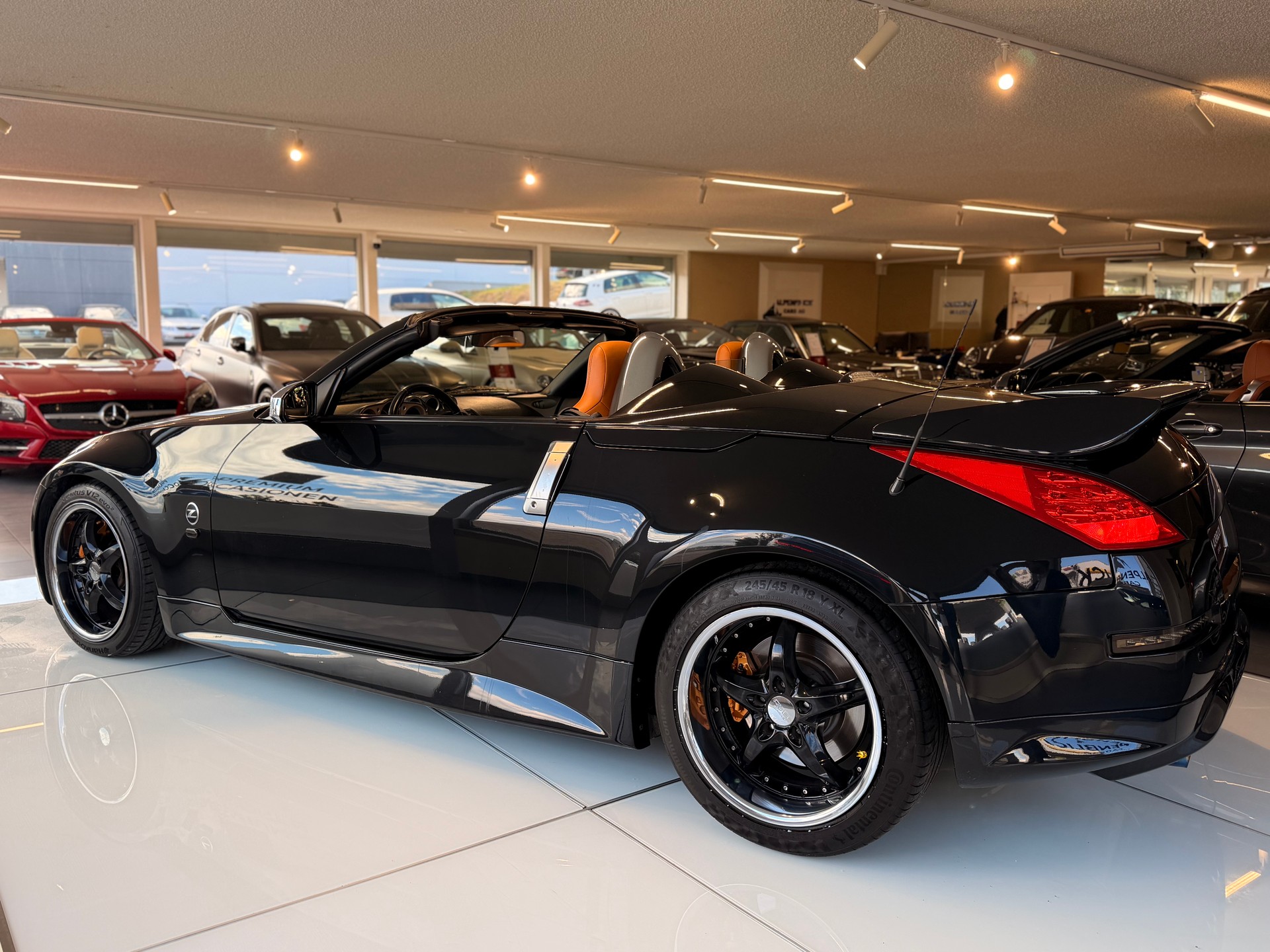 NISSAN 350 Z Roadster-image-13