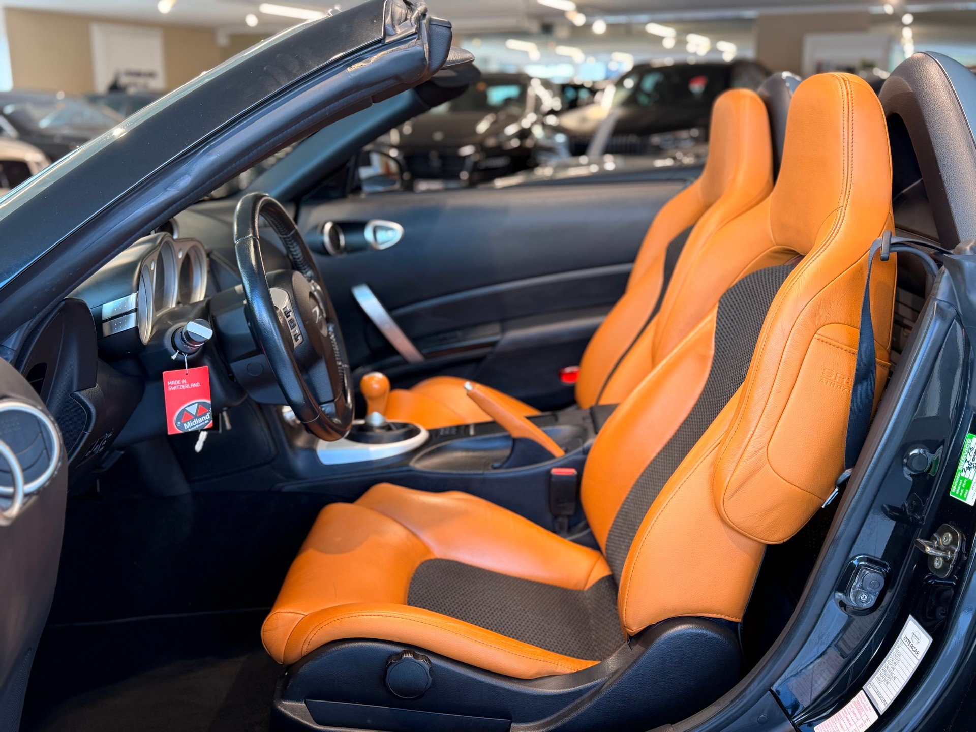 NISSAN 350 Z Roadster-image-16
