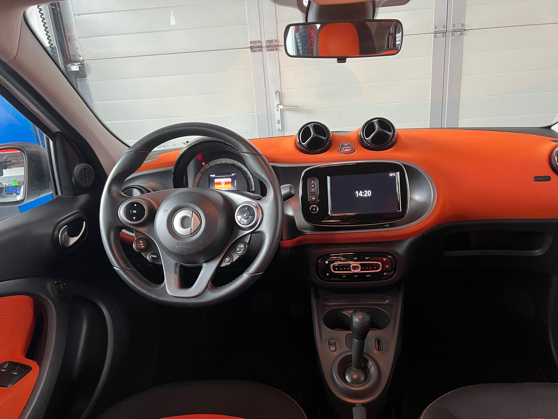 SMART forfour passion twinmatic-image-7
