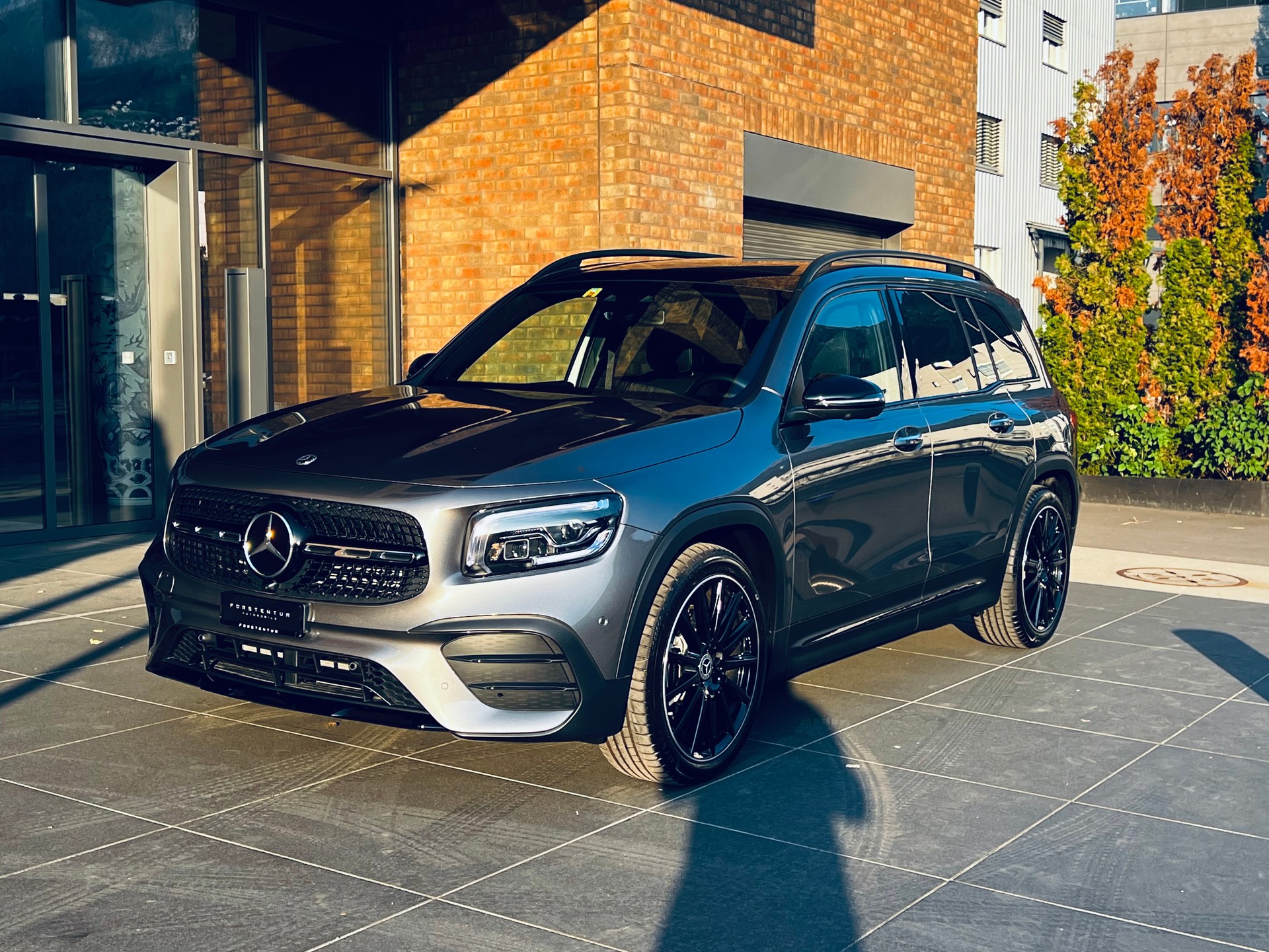 MERCEDES-BENZ GLB 220 d 4Matic AMG Line 8G | CH-Fahrzeug | Gratis Service