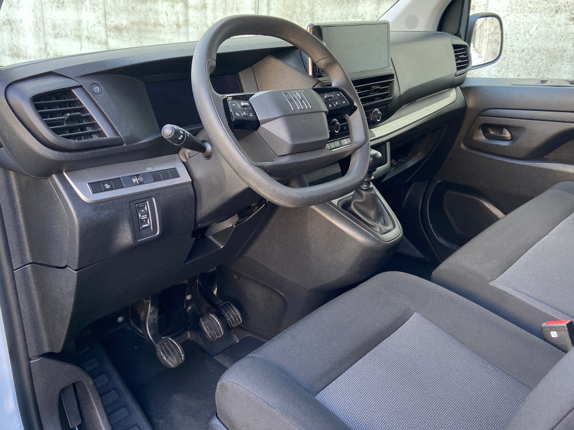 FIAT Scudo 2.0 MJ L3 Pro 145PS-showroom-element-3