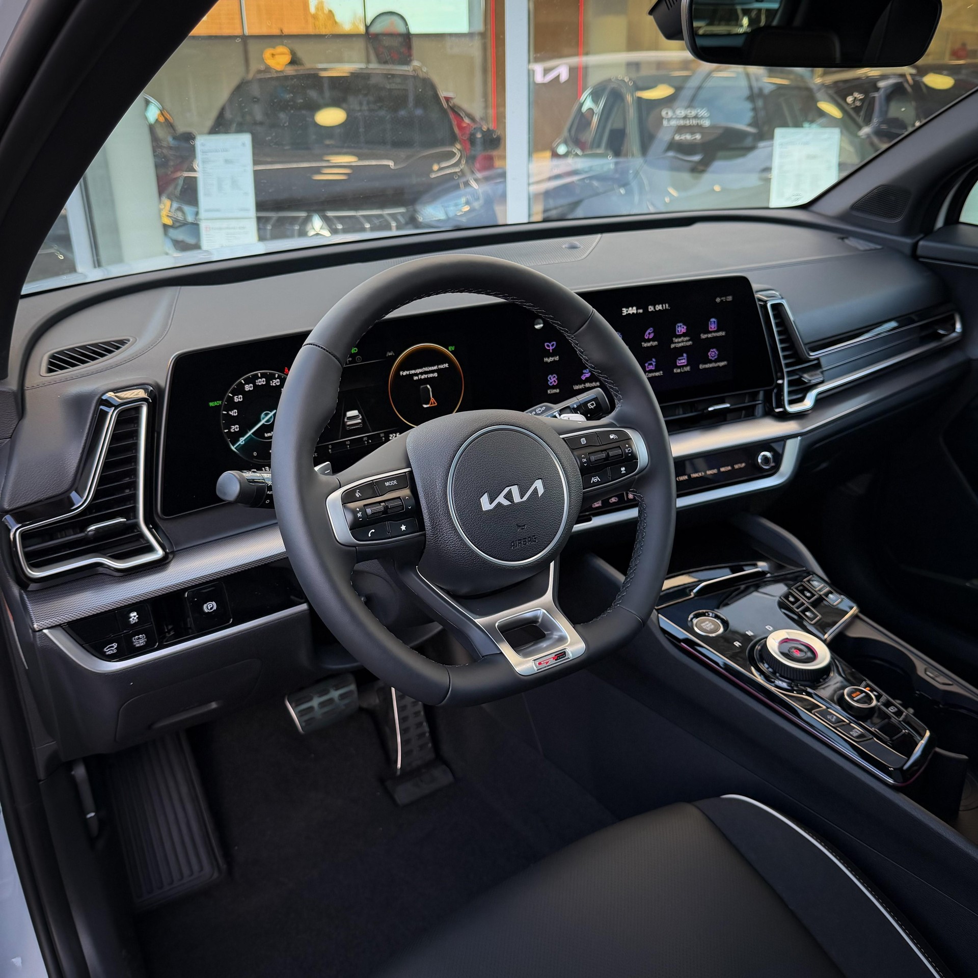 KIA Sportage 1.6 T-GDi Hybrid GT-Line-showroom-element-3