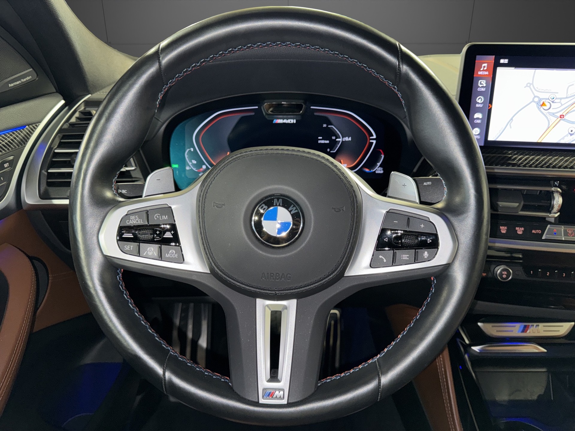 BMW X4 M40i-image-13