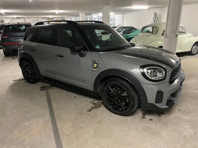 MINI Countryman Cooper SE Trafalgar ALL4 PHEV Steptronic-image-1