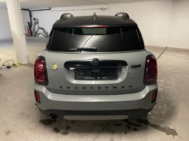 MINI Countryman Cooper SE Trafalgar ALL4 PHEV Steptronic-image-2