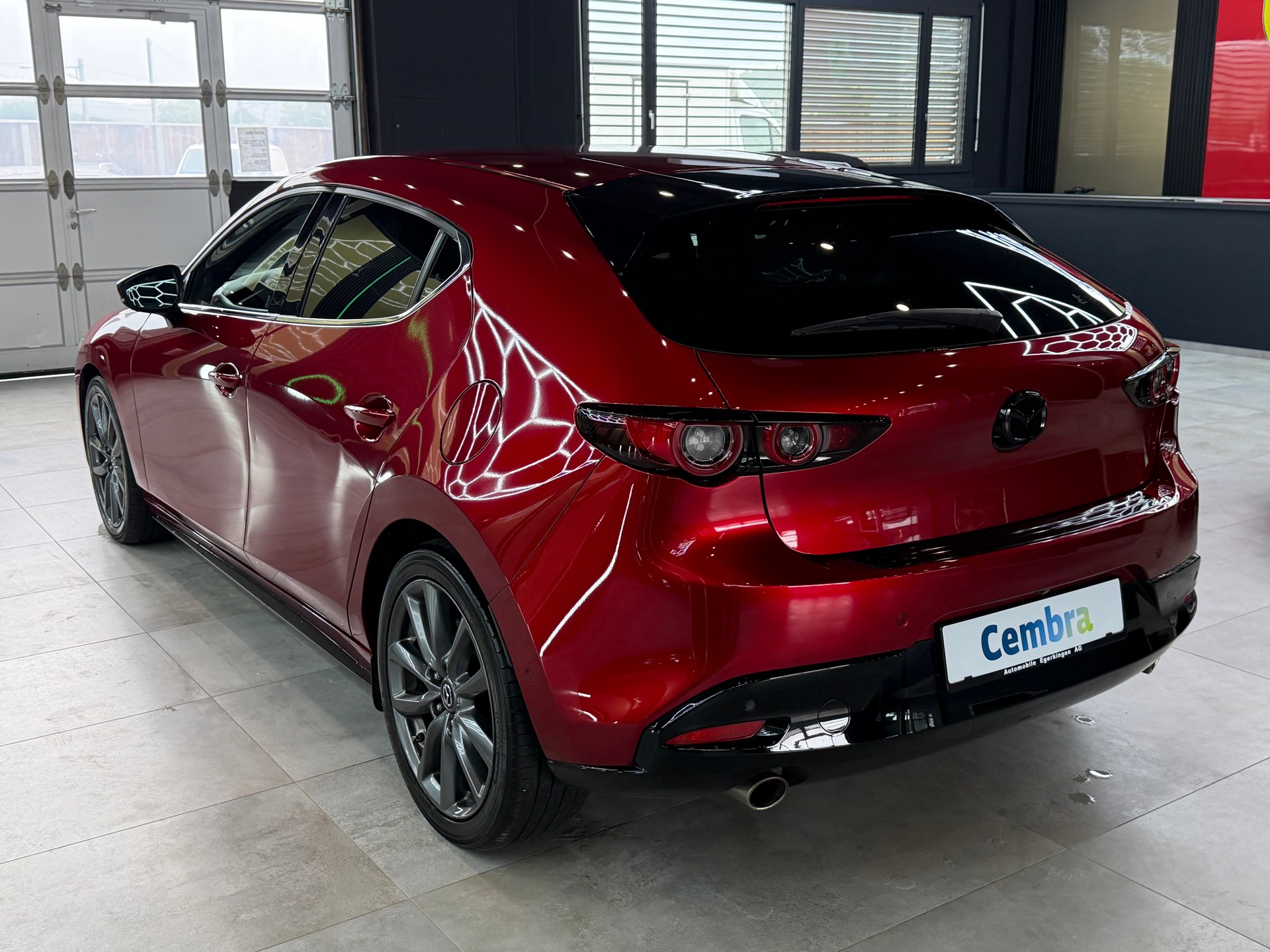 MAZDA 3 Hatchback SKYACTIV-G M Hybrid 122 Revolution Automat-image-6