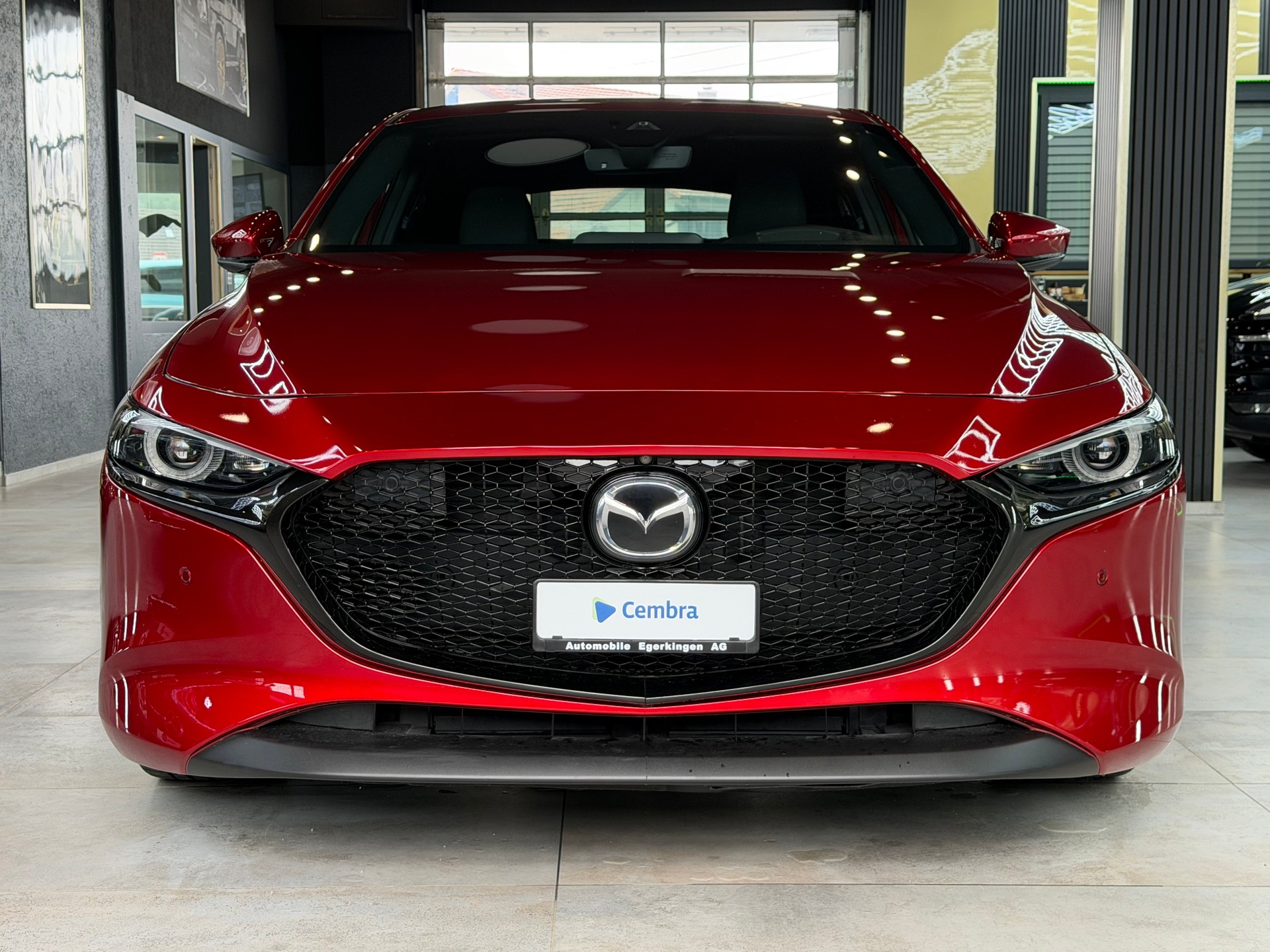 MAZDA 3 Hatchback SKYACTIV-G M Hybrid 122 Revolution Automat-showroom-element-1