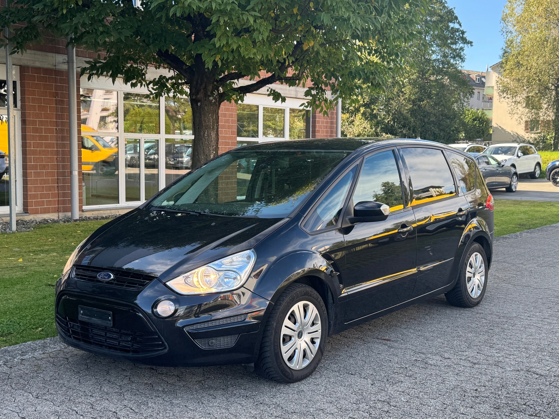 FORD S-Max 2.0 TDCi Titanium-image-1
