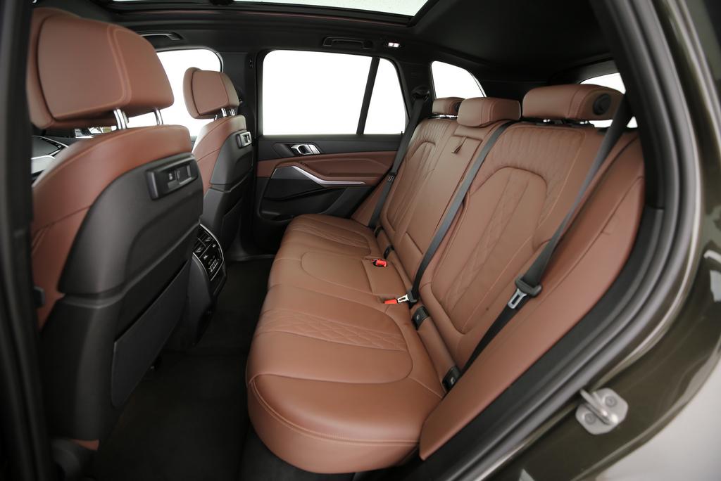 BMW X5 45e xDrive SAG-image-13