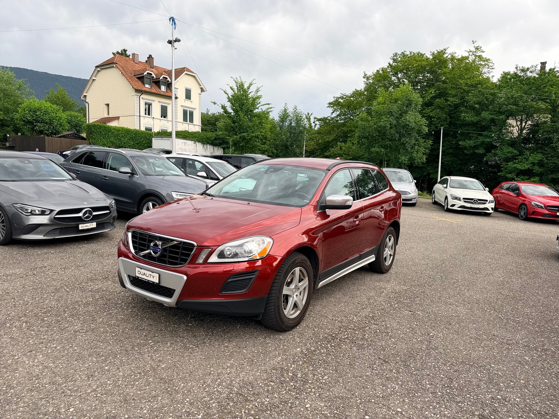 VOLVO XC60 D4 AWD Husky Edition Geartronic