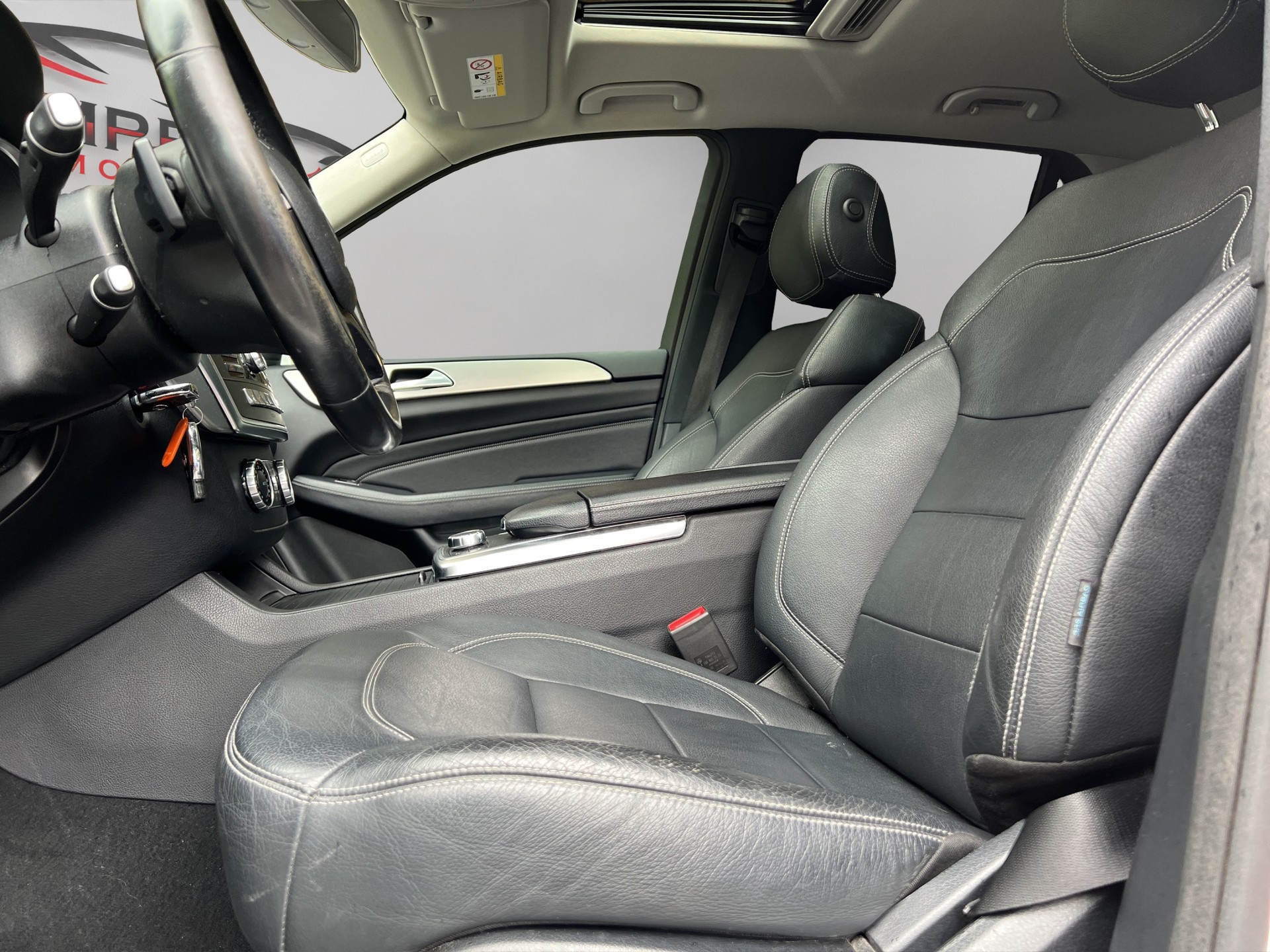 MERCEDES-BENZ ML 350 BlueTEC Executive 4Matic 7G-Tronic-image-5