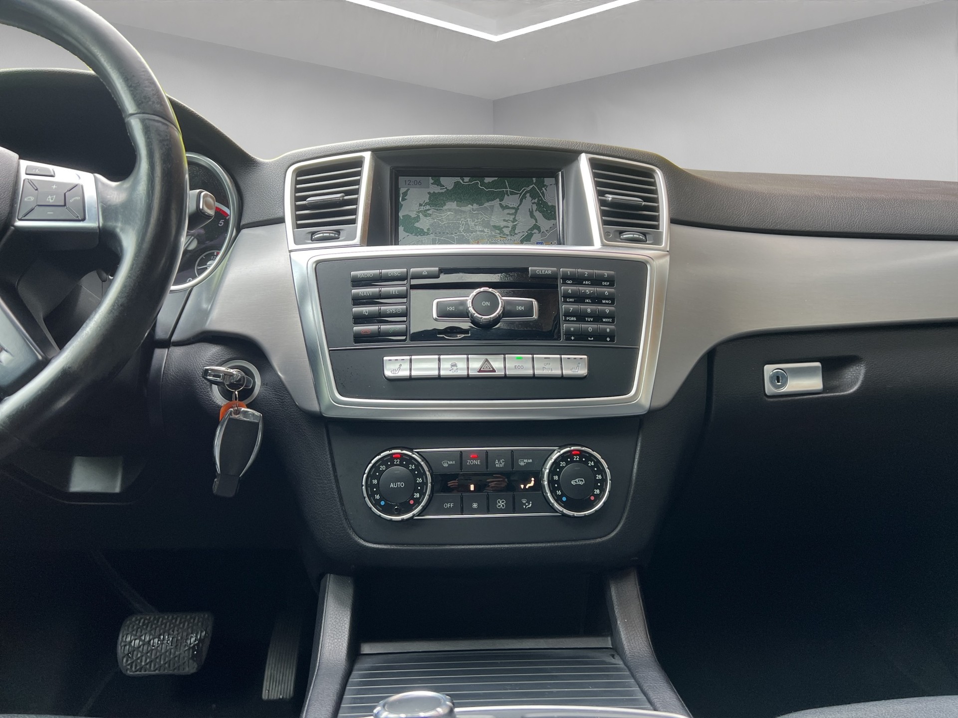 MERCEDES-BENZ ML 350 BlueTEC Executive 4Matic 7G-Tronic-image-8