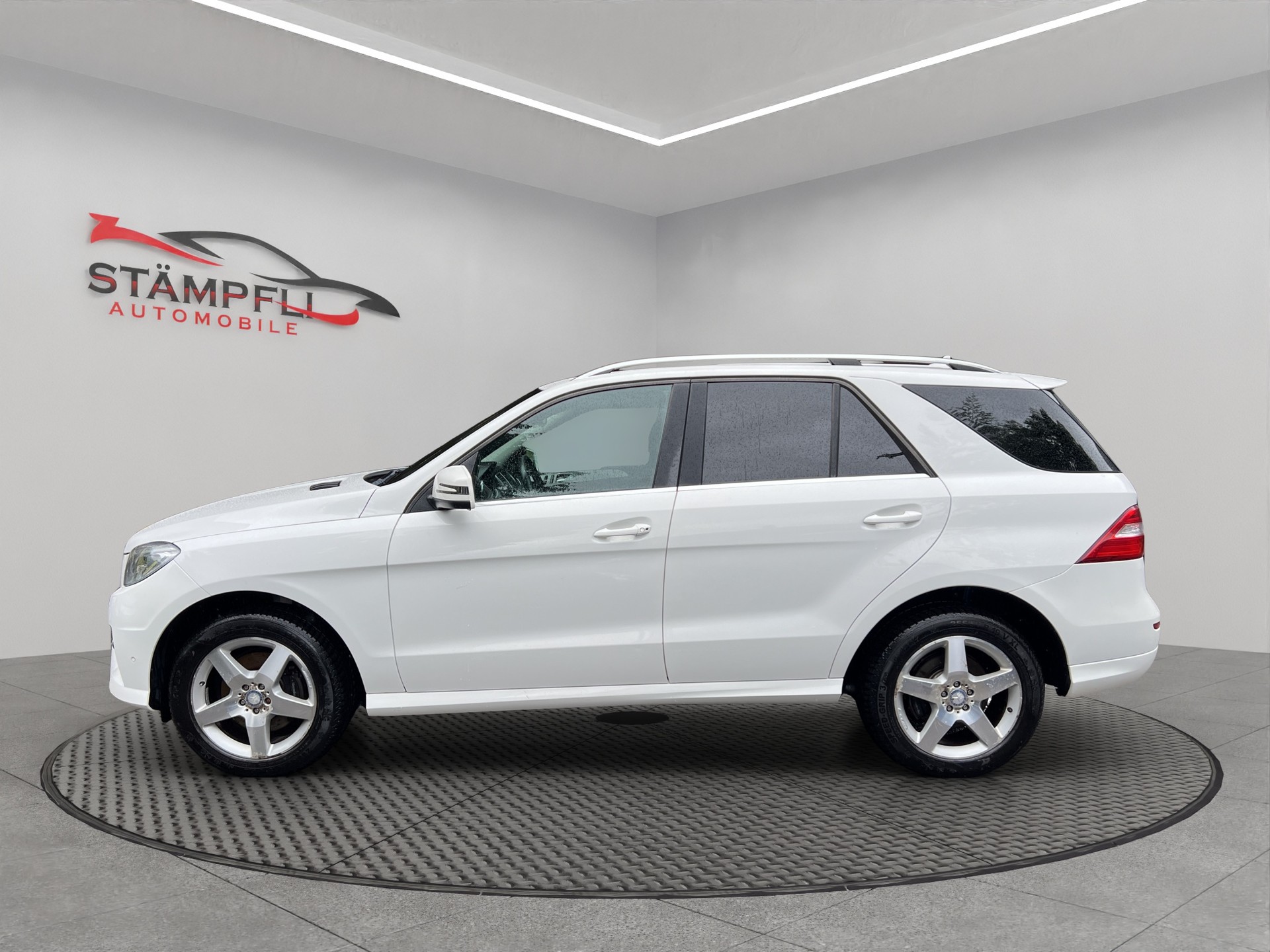 MERCEDES-BENZ ML 350 BlueTEC Executive 4Matic 7G-Tronic-image-1
