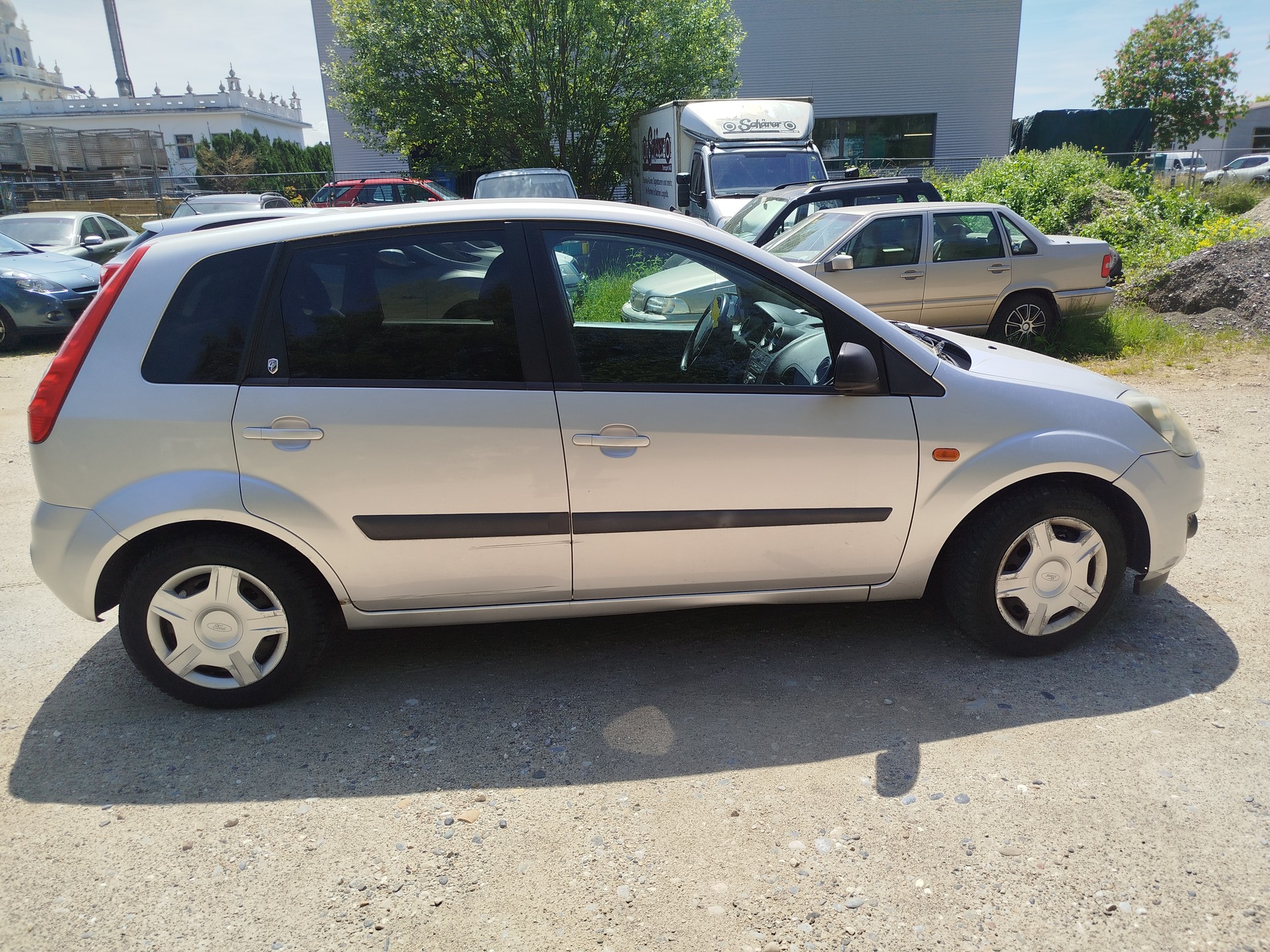 FORD Fiesta 1.6 16V Ghia-image-6