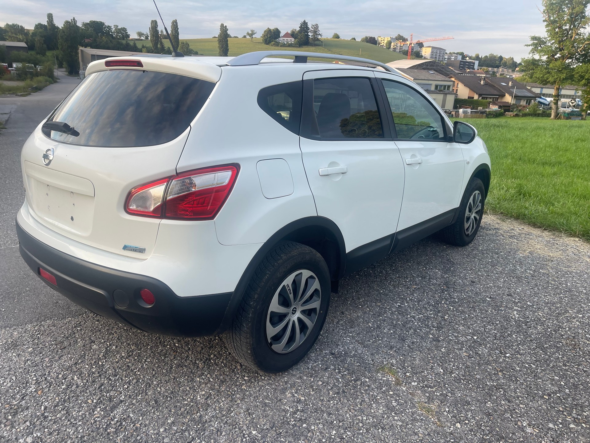 NISSAN Qashqai 1.6 dCi iStop 360-image-10