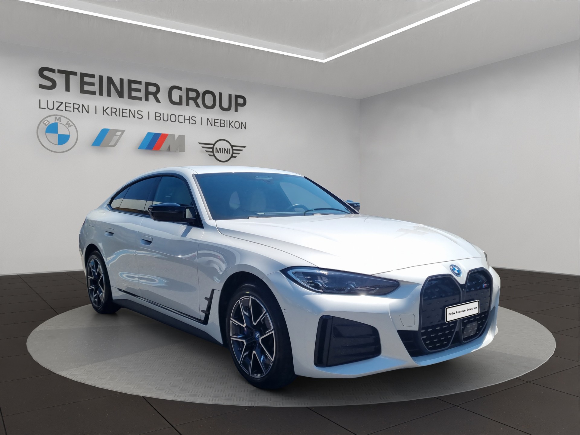 BMW i4 M50-showroom-element-3