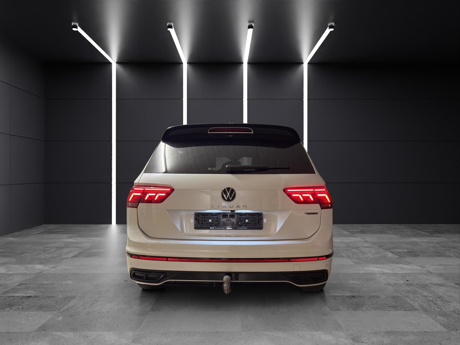 VW Tiguan 2.0 TSI R-Line DSG-showroom-element-3