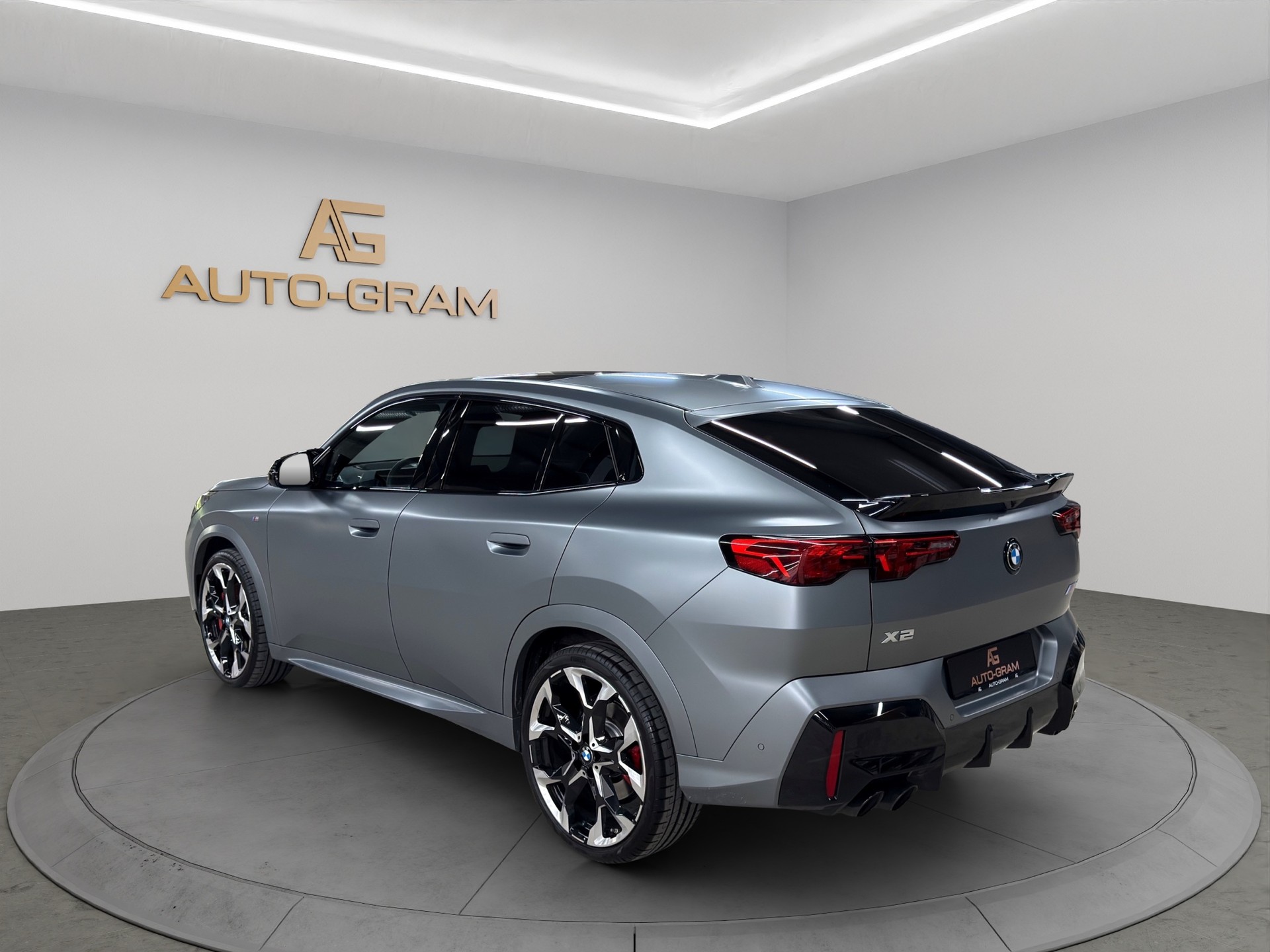 BMW X2 xDrive M35i M Sport Pro-showroom-element-2
