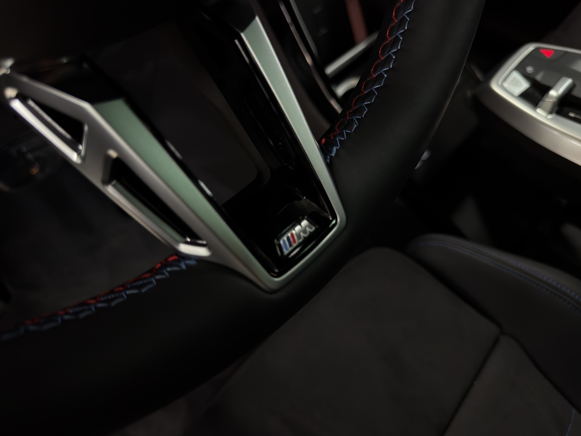 BMW X2 xDrive M35i M Sport Pro-image-23
