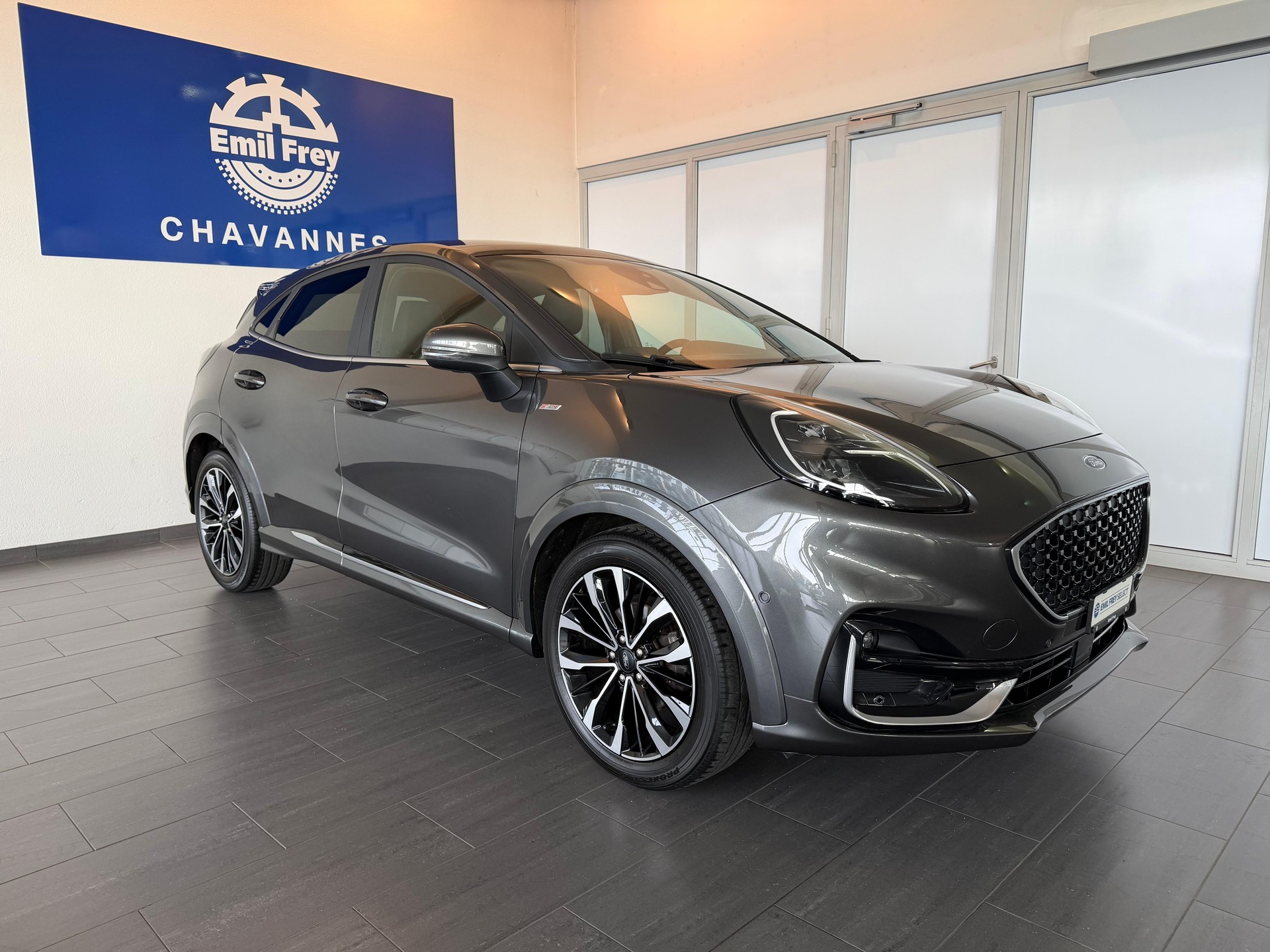 FORD Puma 1.0 EcoB Hybrid 155 ST-Line Vignale-showroom-element-1