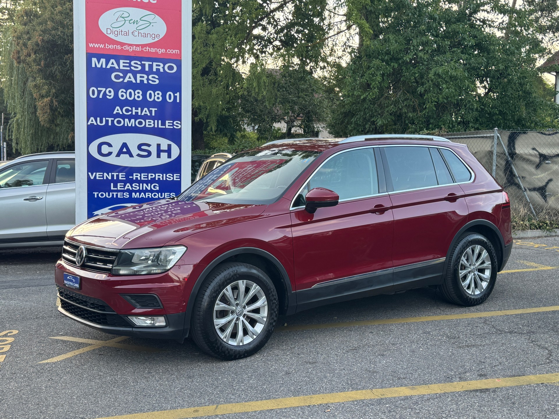 VW Tiguan 2.0 TDI SCR Comfortline 4Motion DSG-image-2